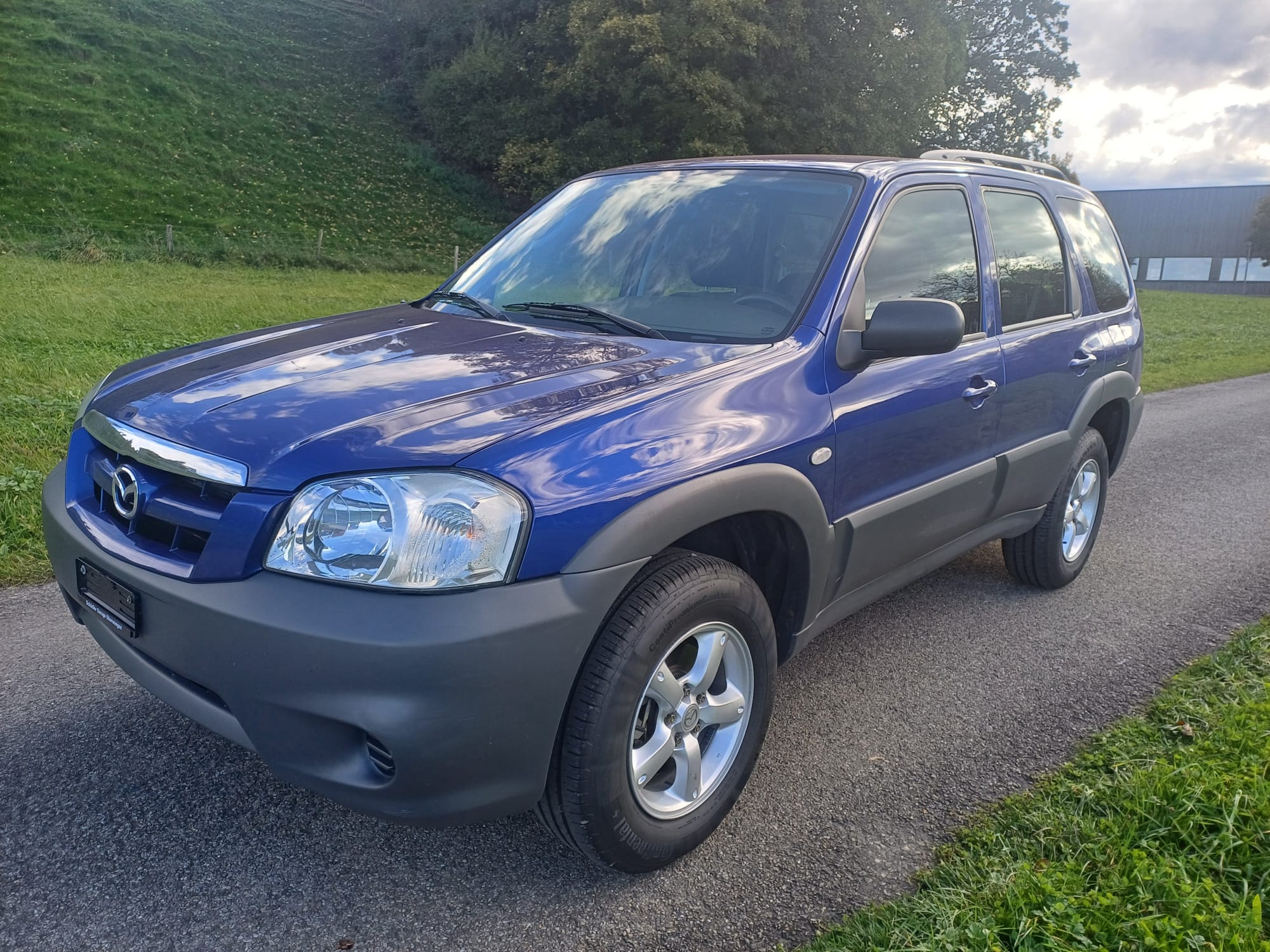 MAZDA Tribute 2.3 16V Confort