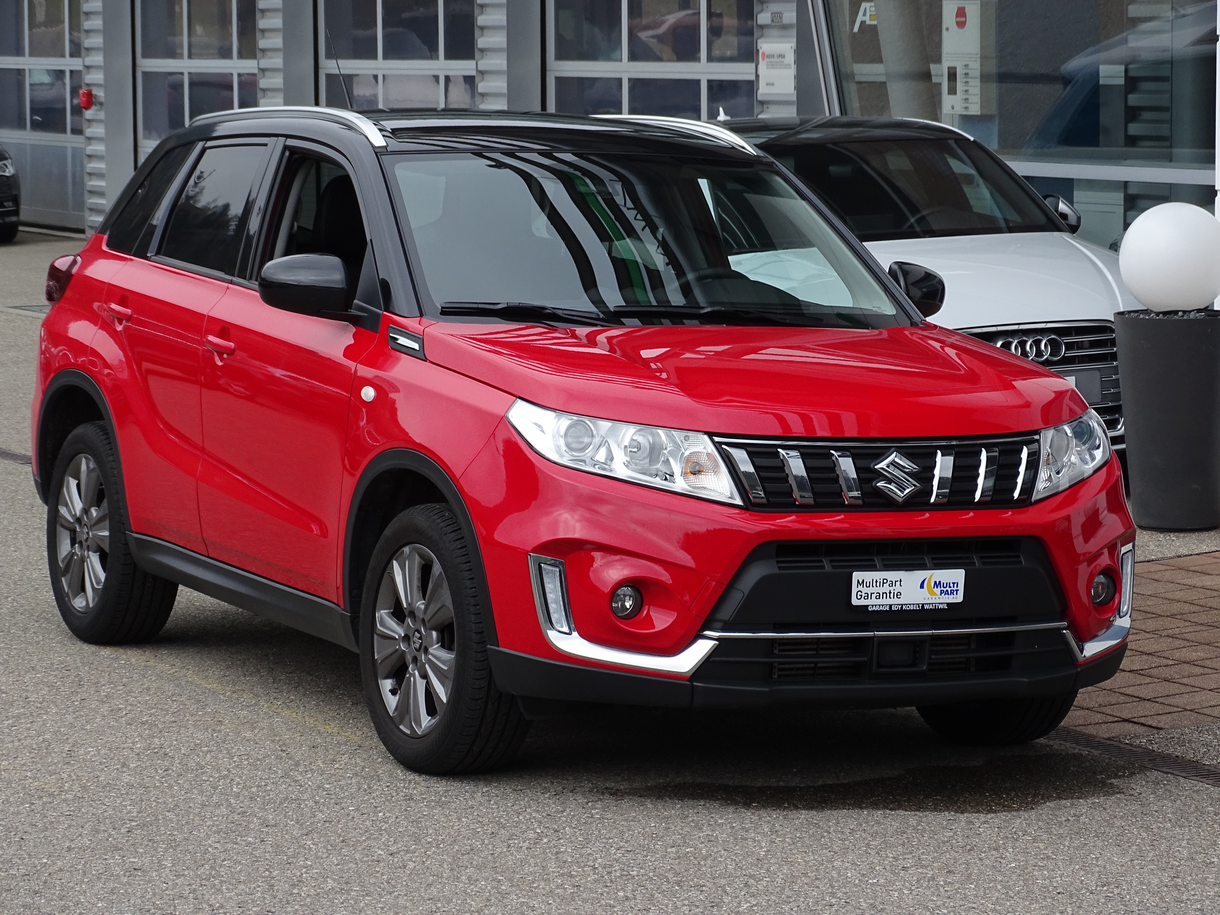 SUZUKI Vitara 1.4 Boosterjet Compact + Automatic