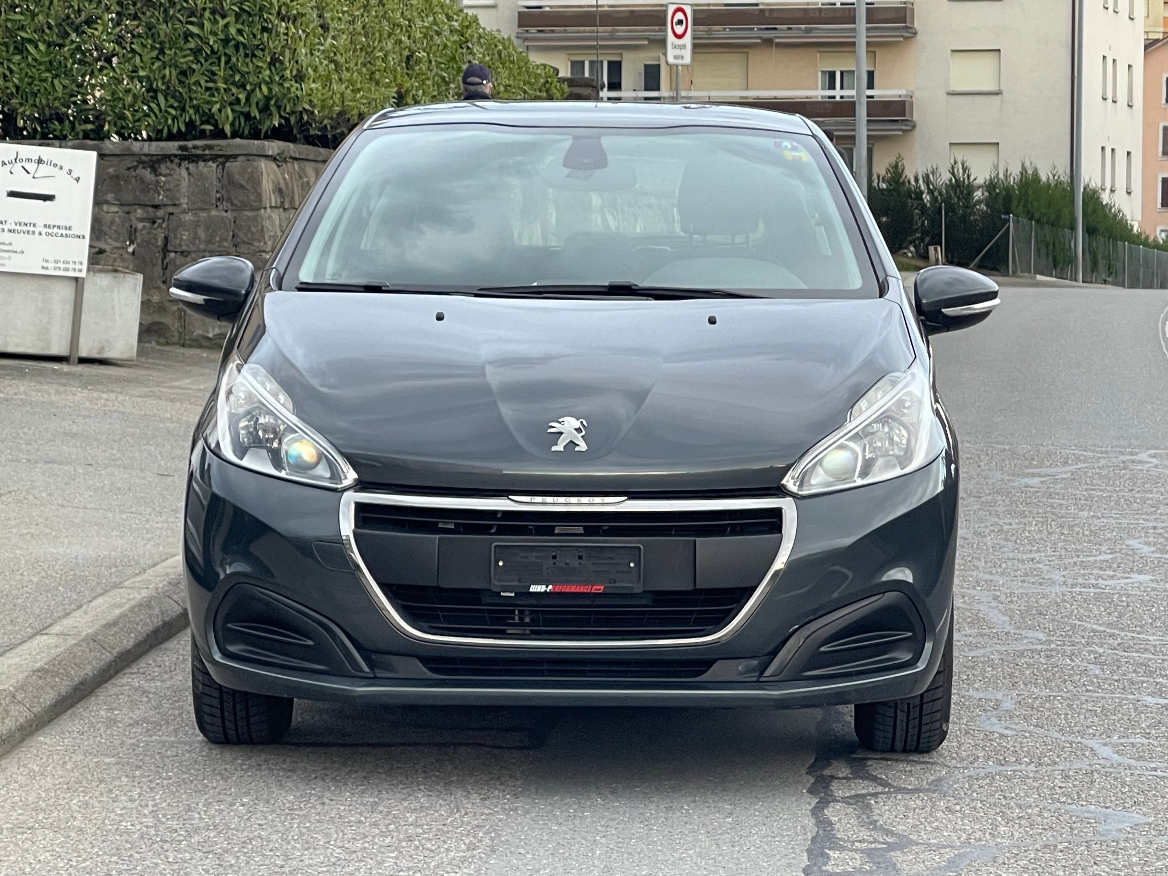 PEUGEOT 208 1.2 e-VTI Active EGS5