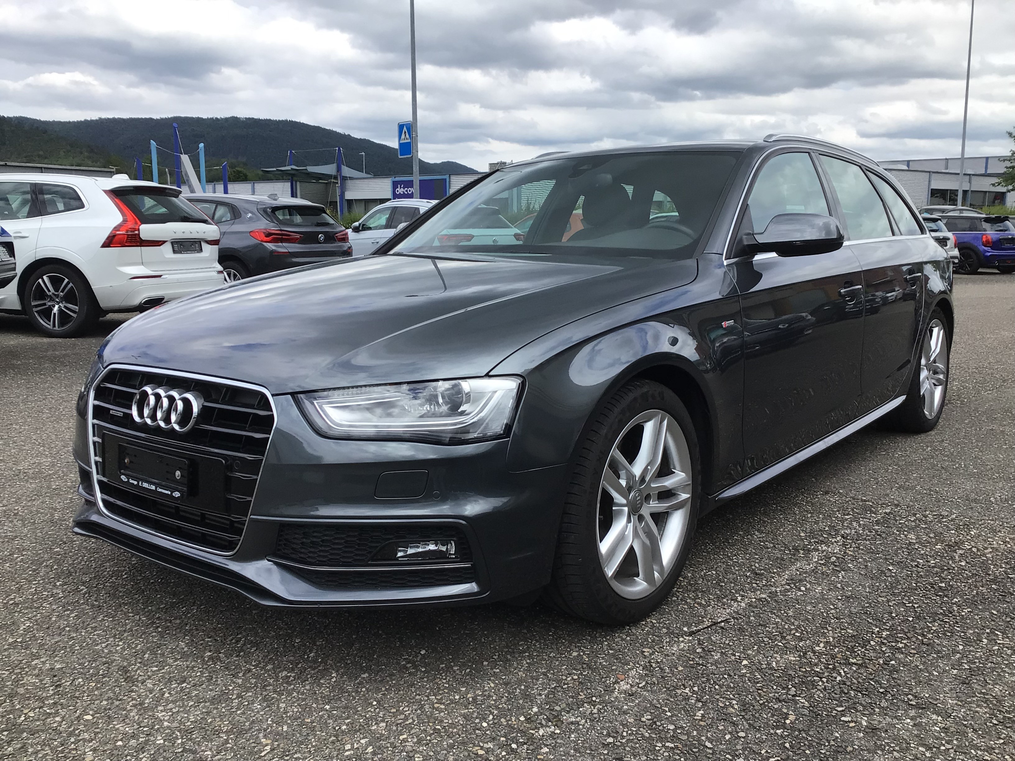 AUDI A4 Avant 2.0 TFSI quattro s-tronic