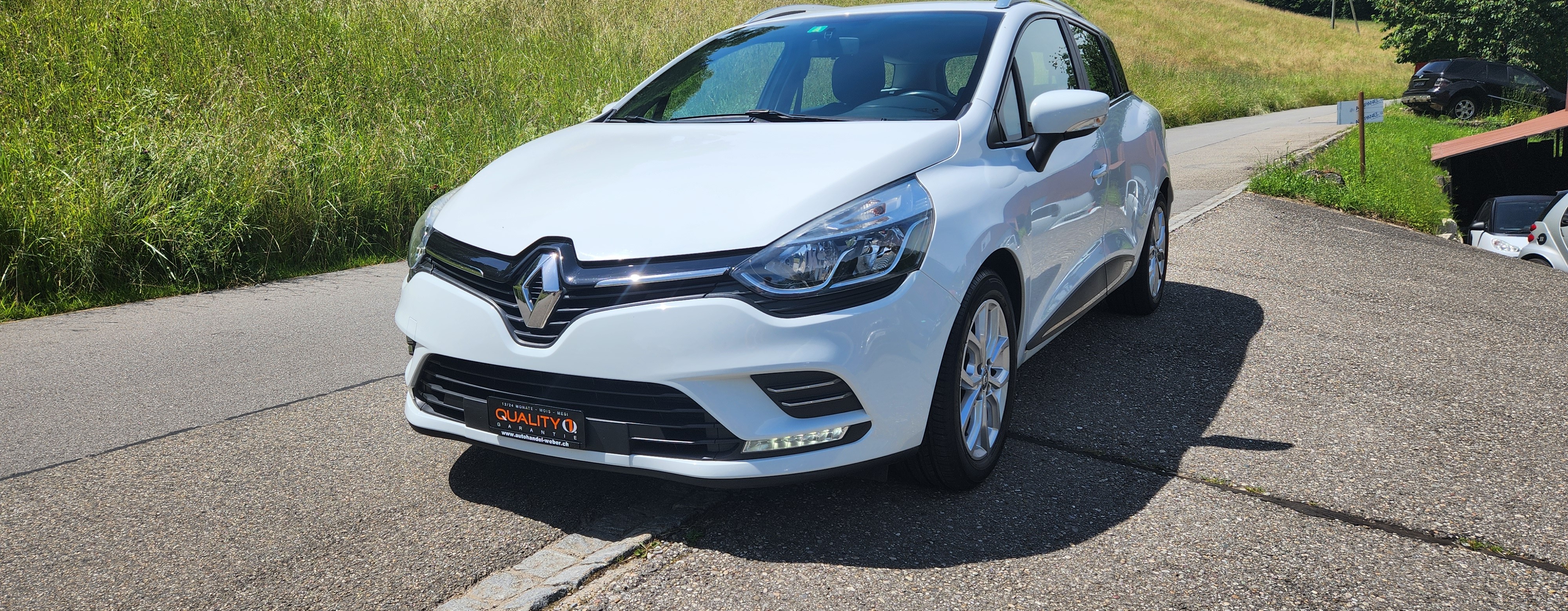 RENAULT Clio Grandtour 1.2 16V T Intens