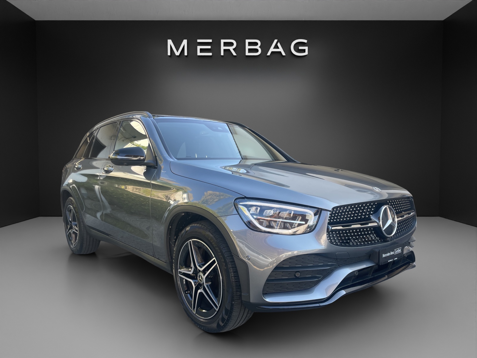 MERCEDES-BENZ GLC 200 AMG Line 4Matic 9G-Tronic