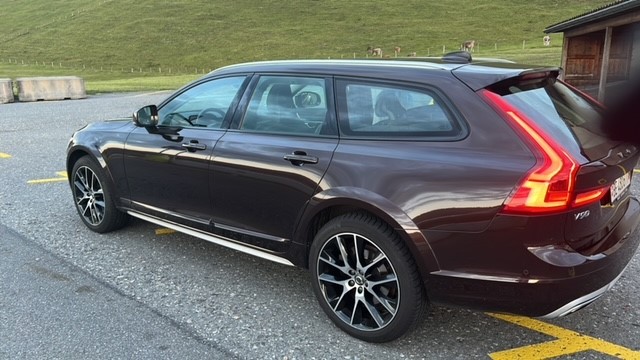 VOLVO V90 Cross Country D5 Pro AWD Geartronic Powerpulse