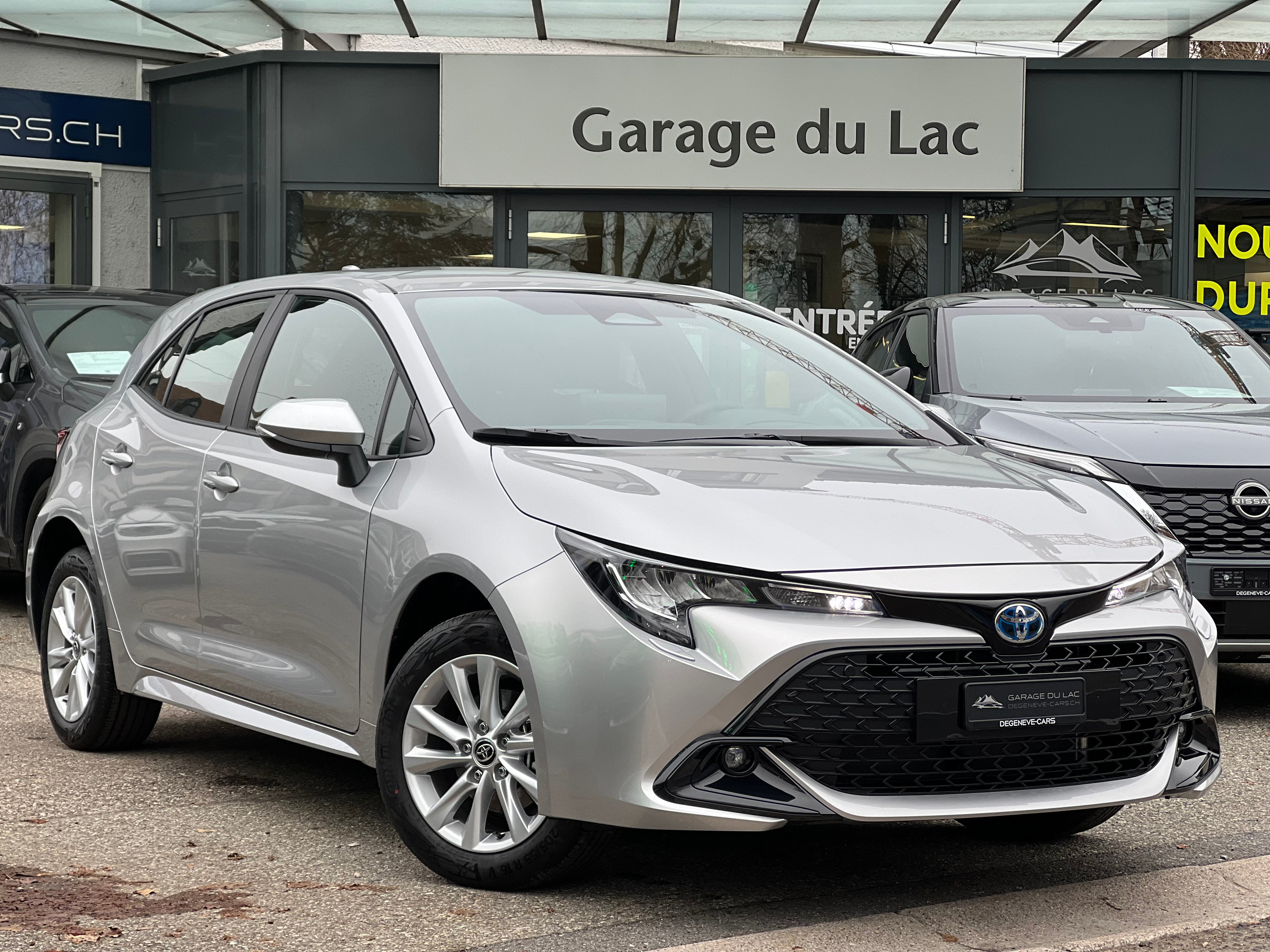 TOYOTA Corolla 1.8 HSD Comfort e- CVT