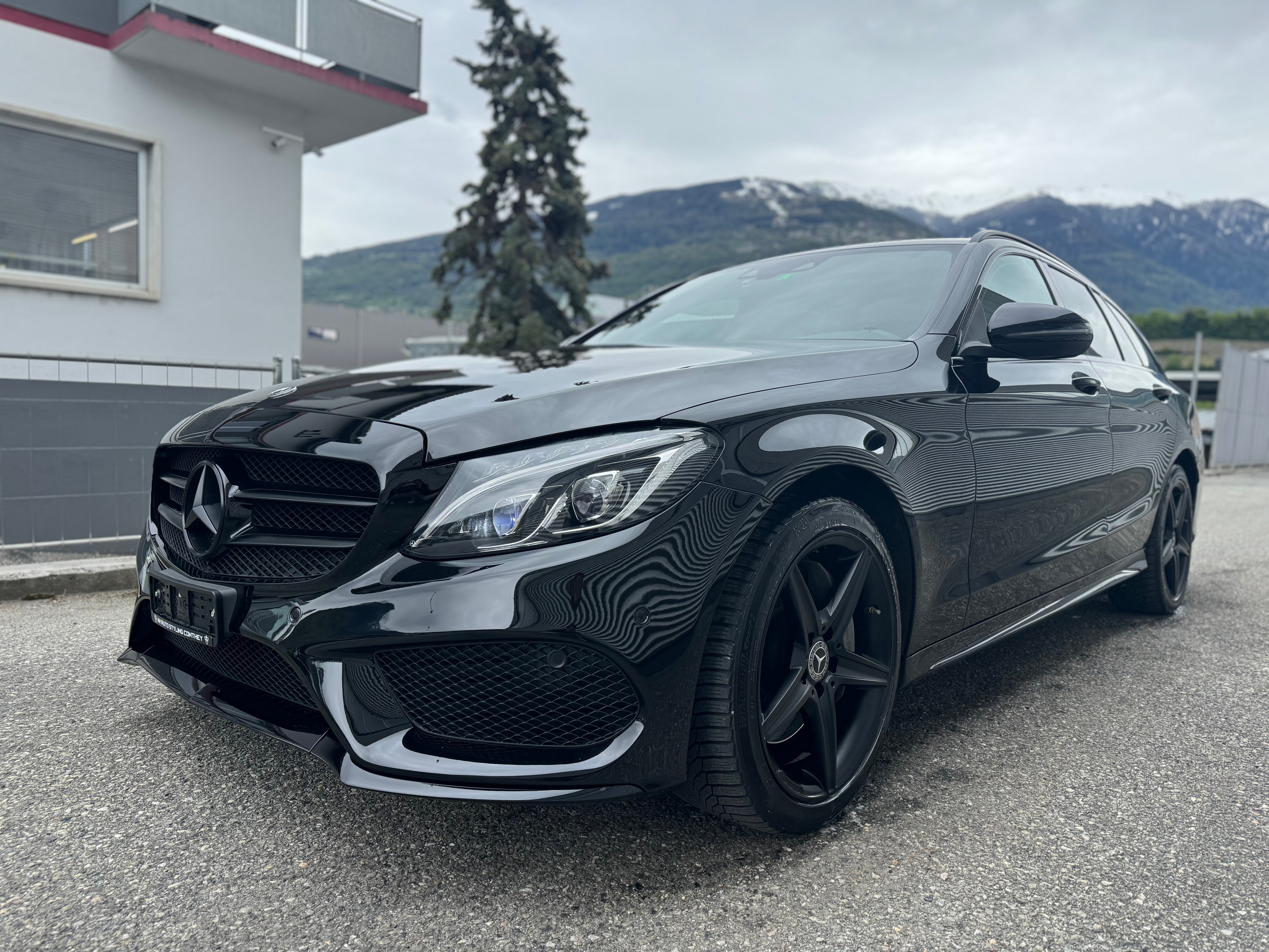 MERCEDES-BENZ C 250 d AMG Line 4Matic 9G-Tronic