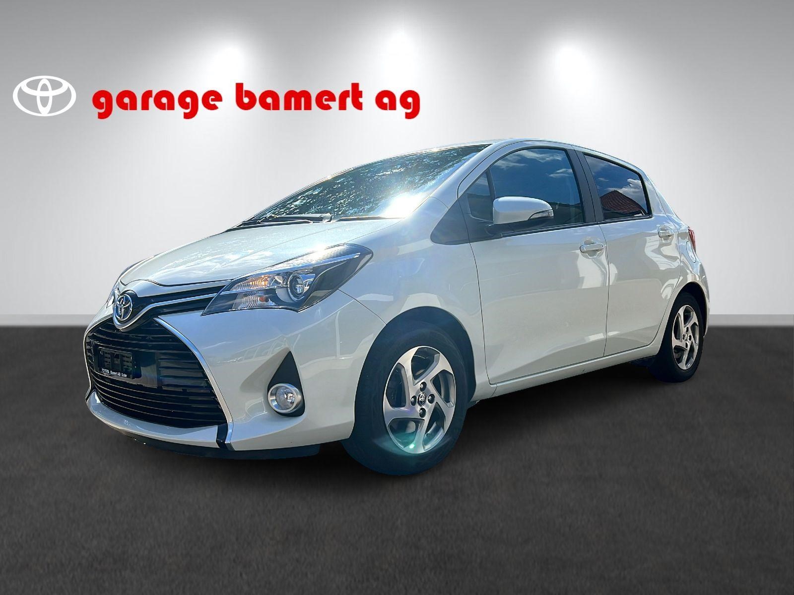 TOYOTA Yaris 1.5 VVT-i HSD Luna