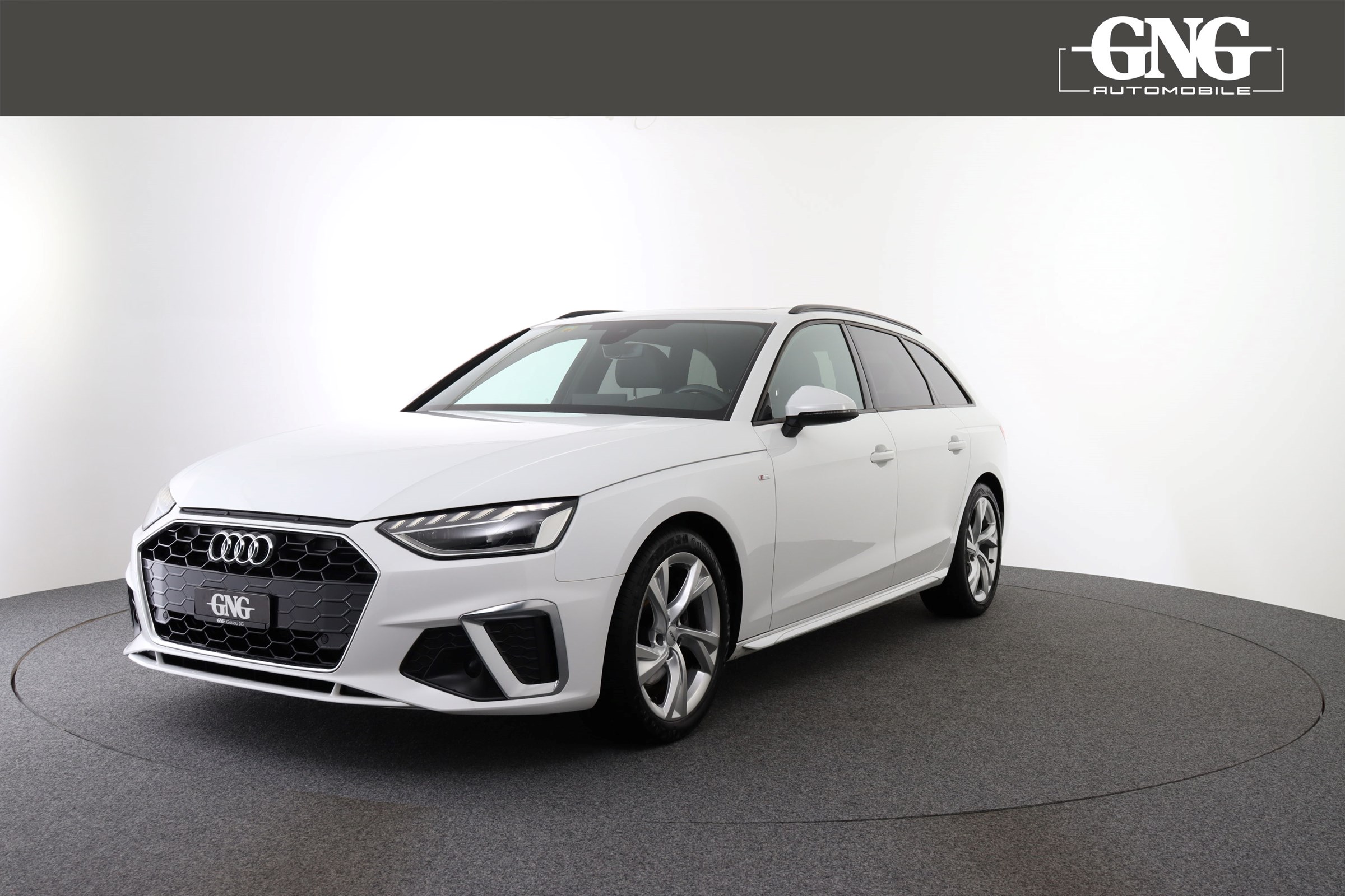 AUDI A4 Avant 35 TDI S line Attraction S-tronic