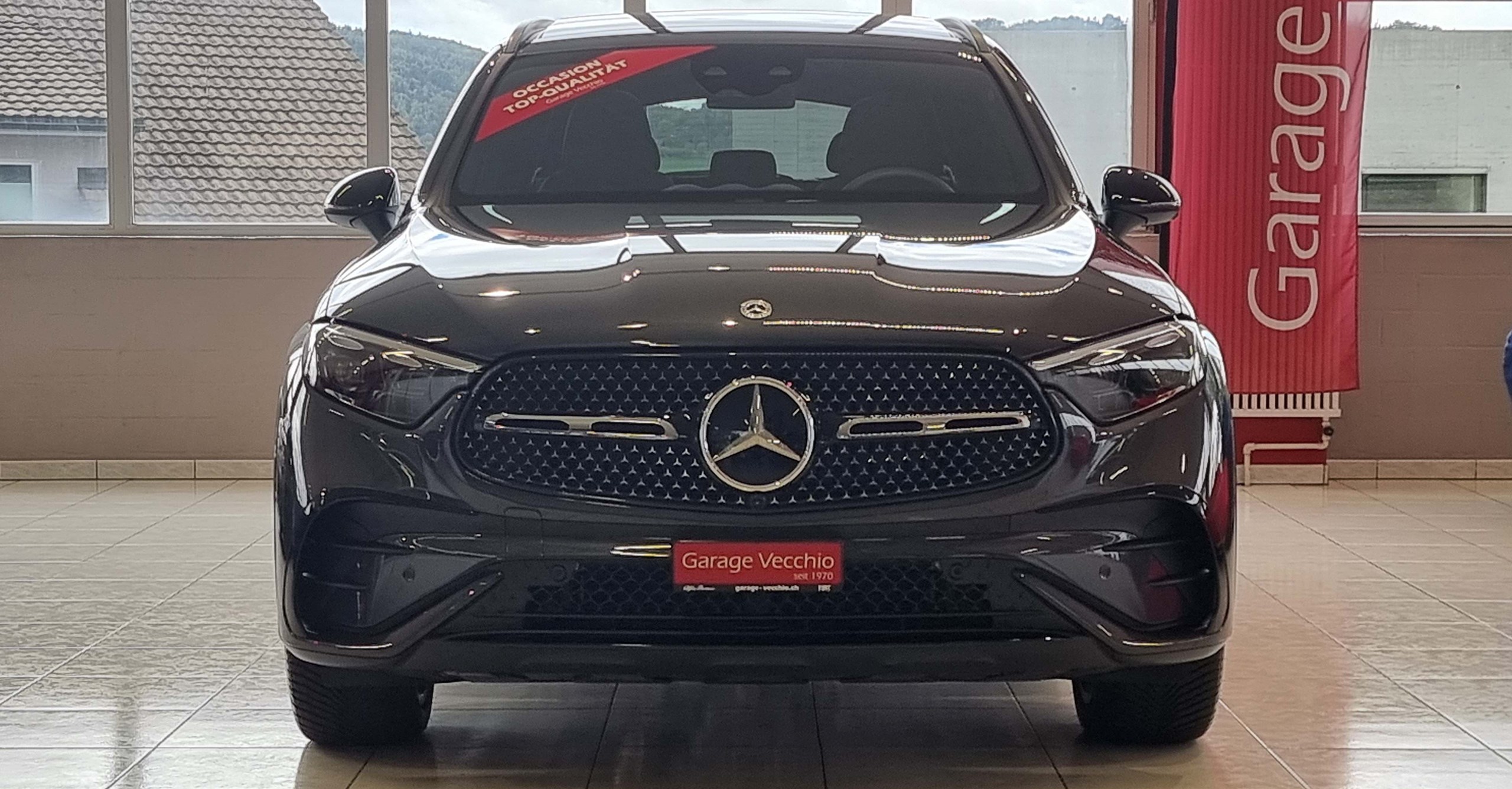 MERCEDES-BENZ GLC 200 AMG Line 4matic