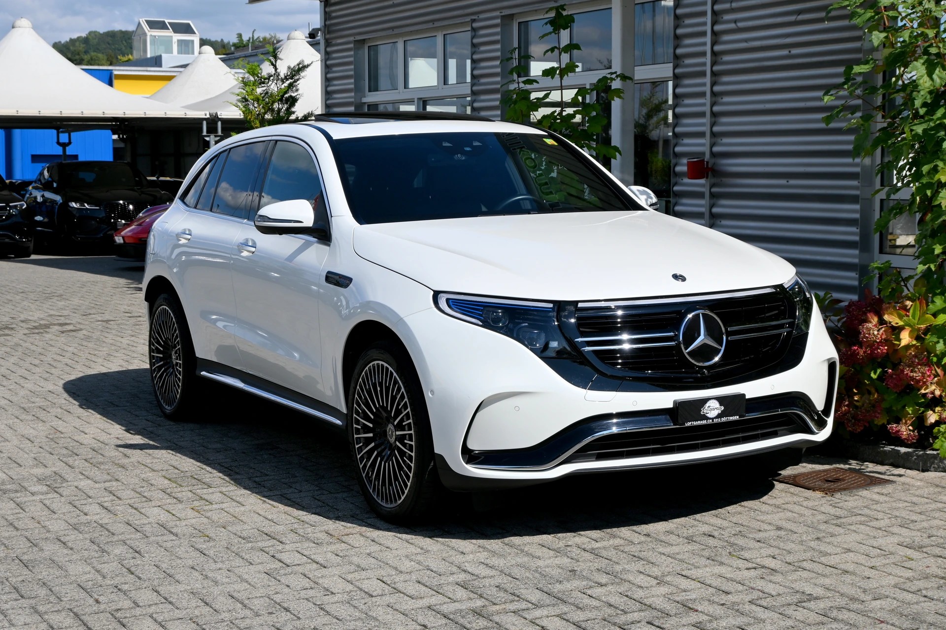 MERCEDES-BENZ EQC 400 AMG Line 4Matic (CH Auto) Voll-Ausstattung NP: 107.865.-