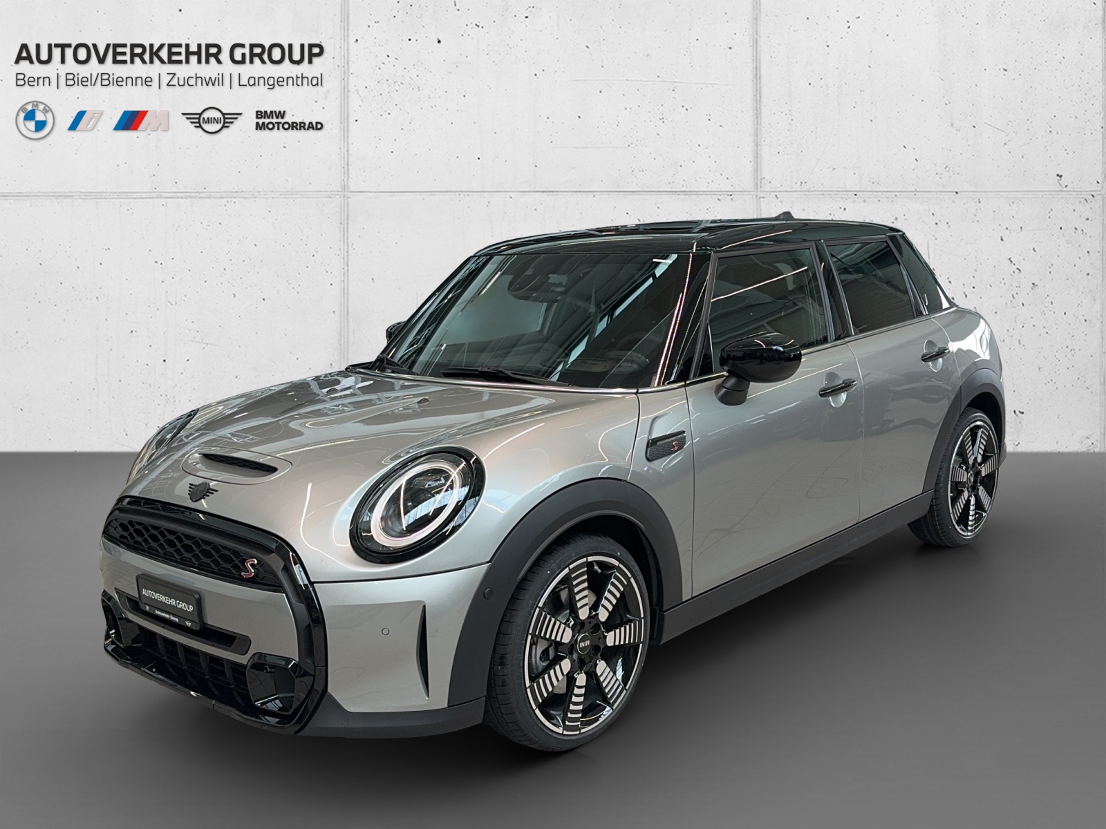 MINI Cooper S 5-Door Trafalgar Edition Premium Plus