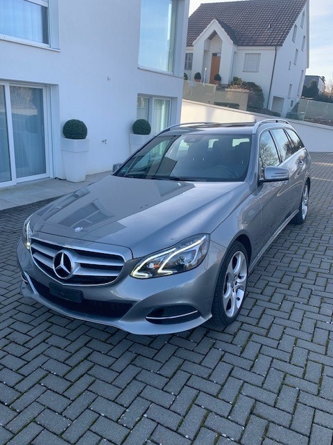 MERCEDES-BENZ E 250 BlueTEC 4Matic 7G-Tronic