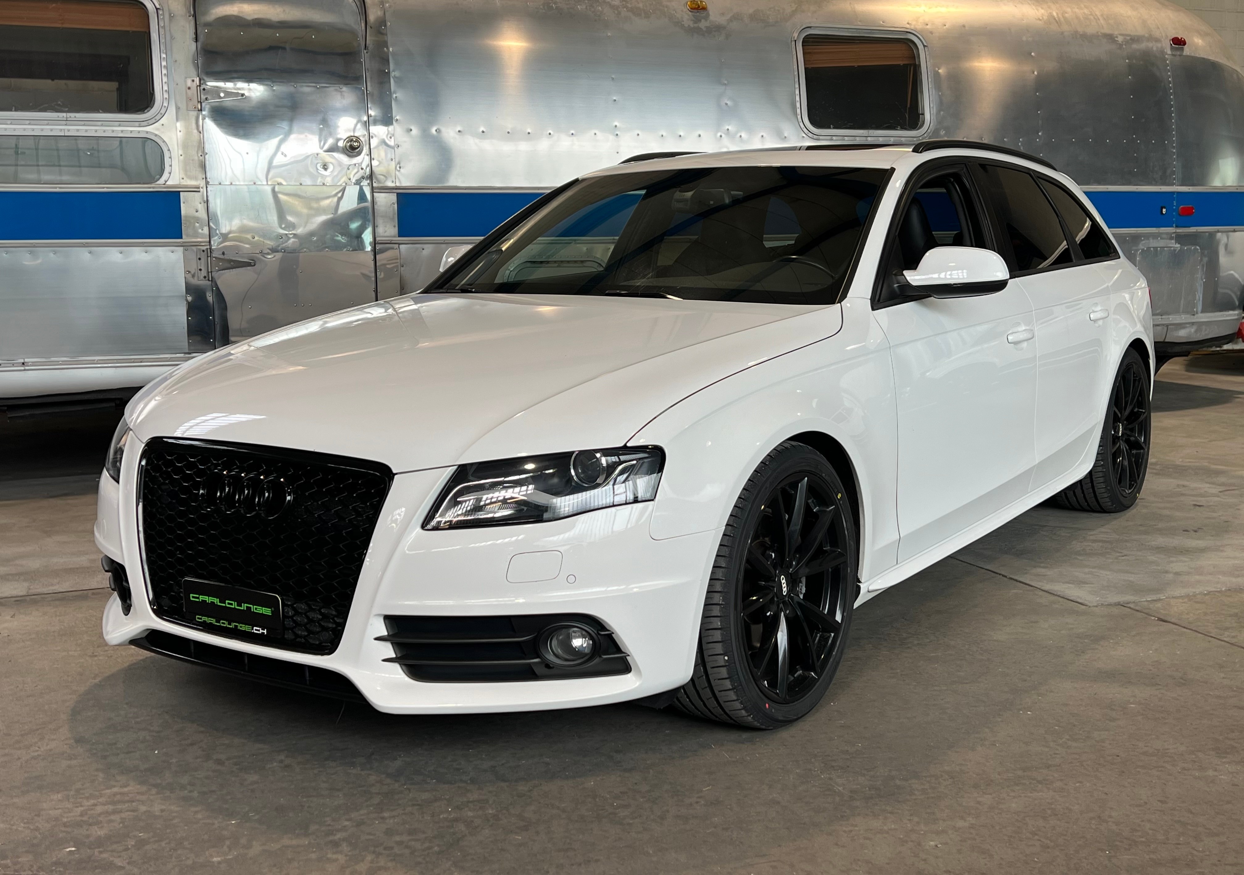 AUDI A4 Avant 3.0 TDI quattro S-Line Sport- & Exterieur-Paket