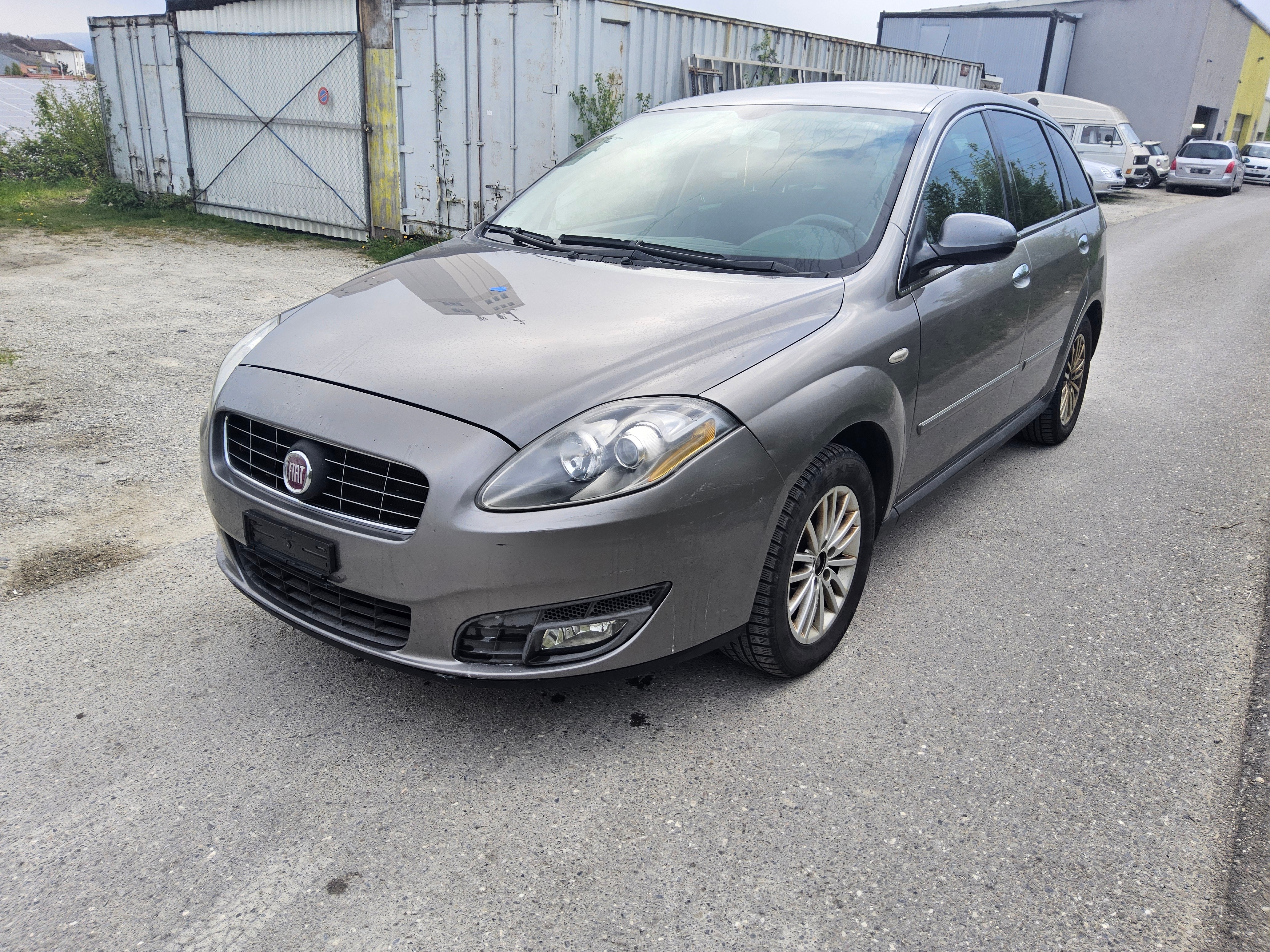 FIAT Croma 2.2 Dynamic Automatic