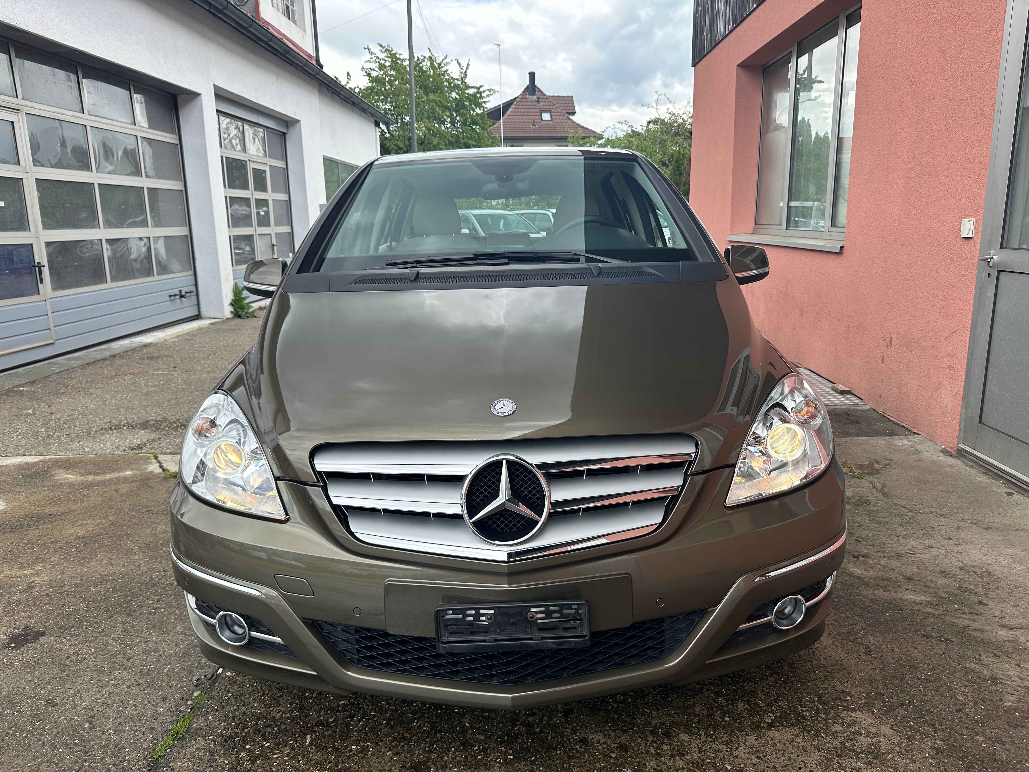 MERCEDES-BENZ B 180 (170) Autotronic