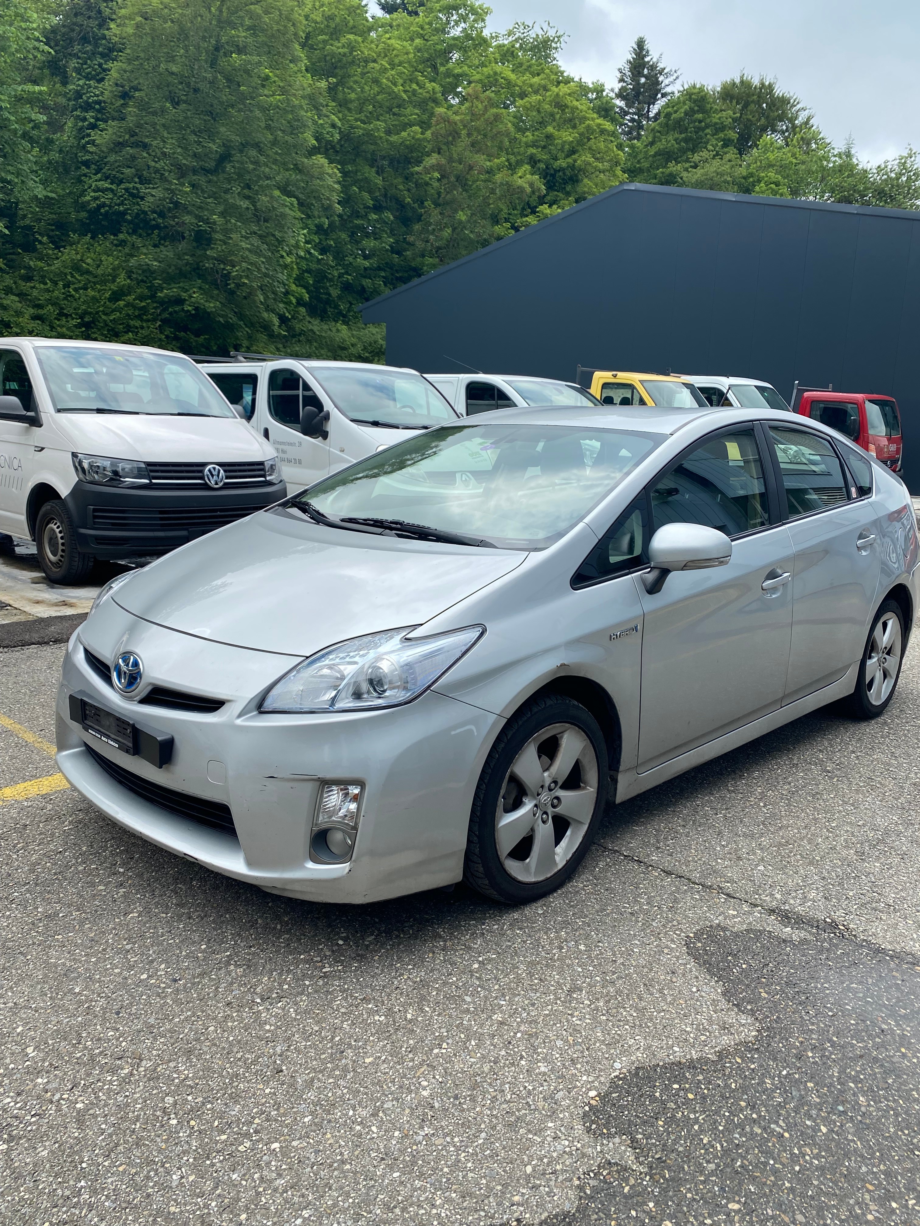 TOYOTA Prius 1.8 16V HSD Luna