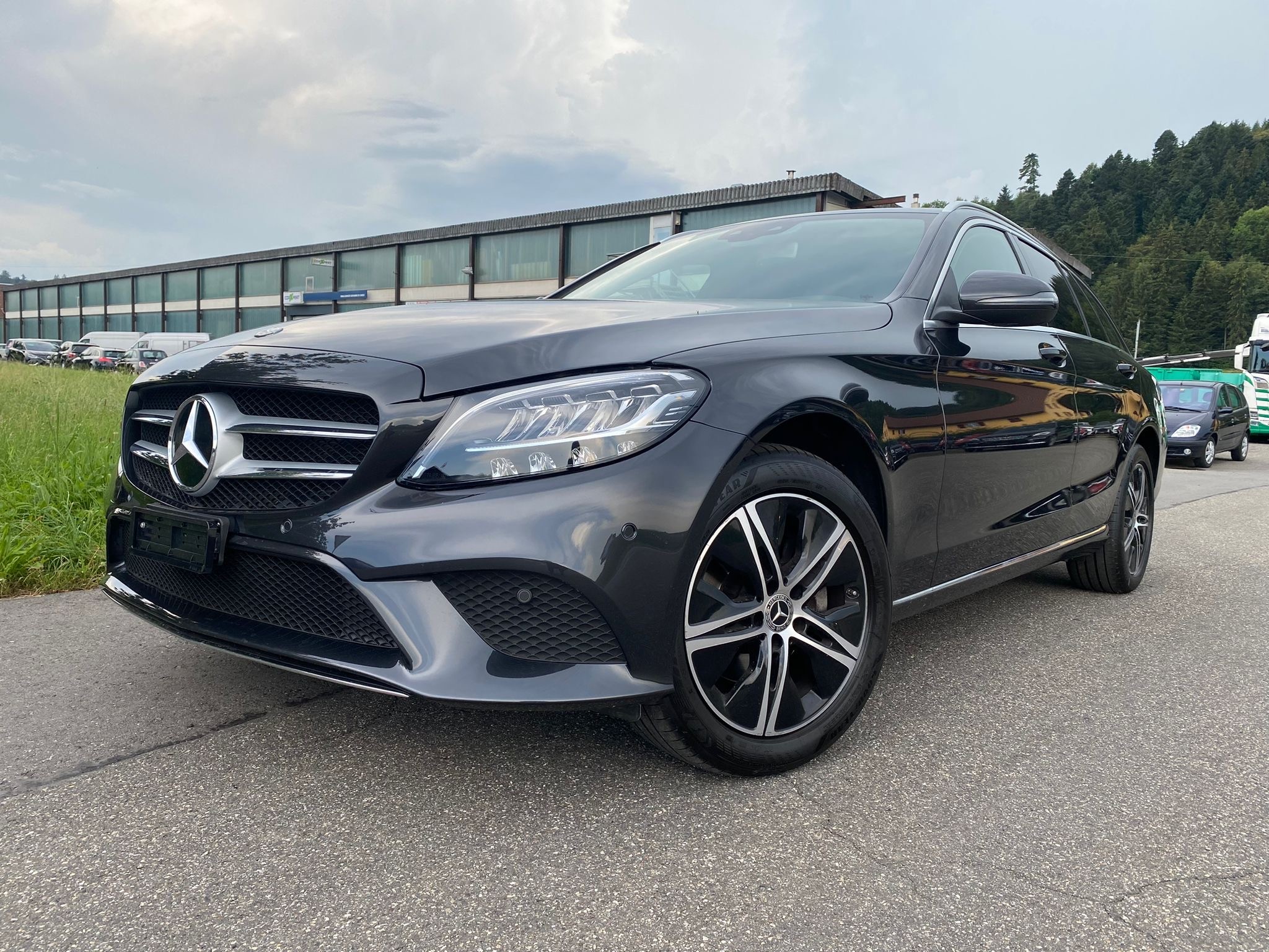 MERCEDES-BENZ C 220 d AMG Line 4Matic 9G-Tronic