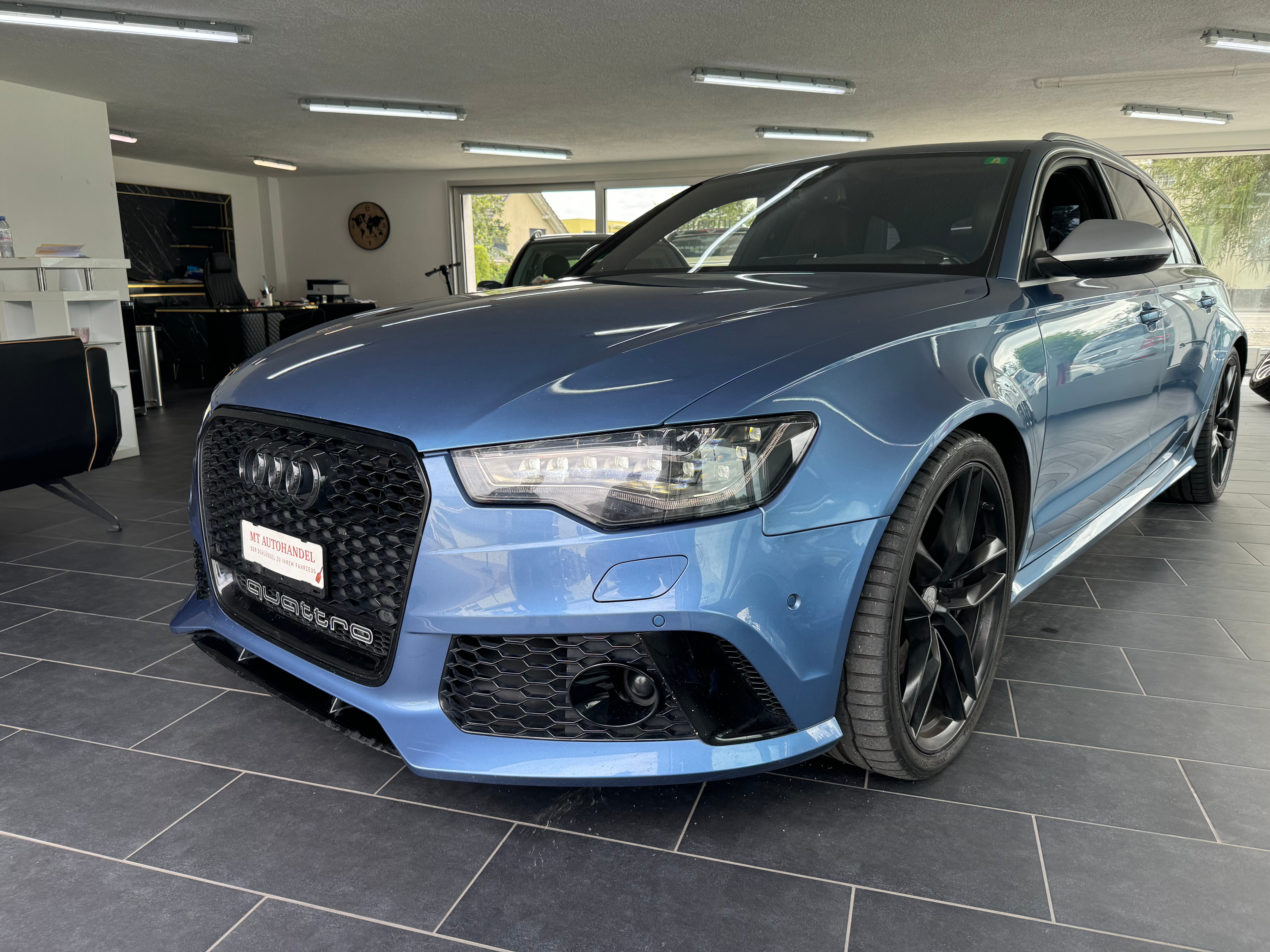 AUDI RS6 Avant 4.0 TFSI V8 quattro Tiptronic