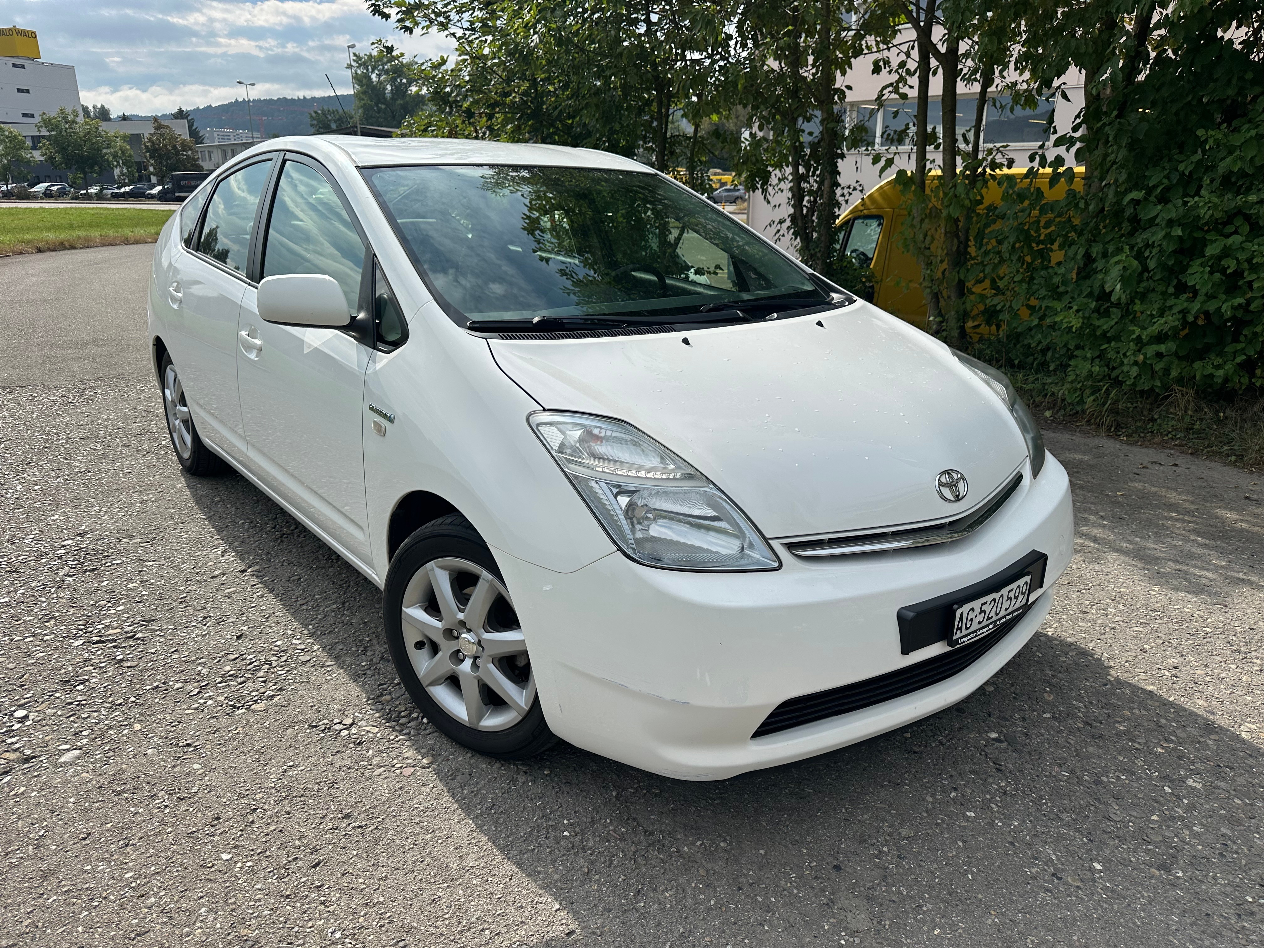 TOYOTA Prius 1.5 16V Hybrid Edition MFK 04.09.2024