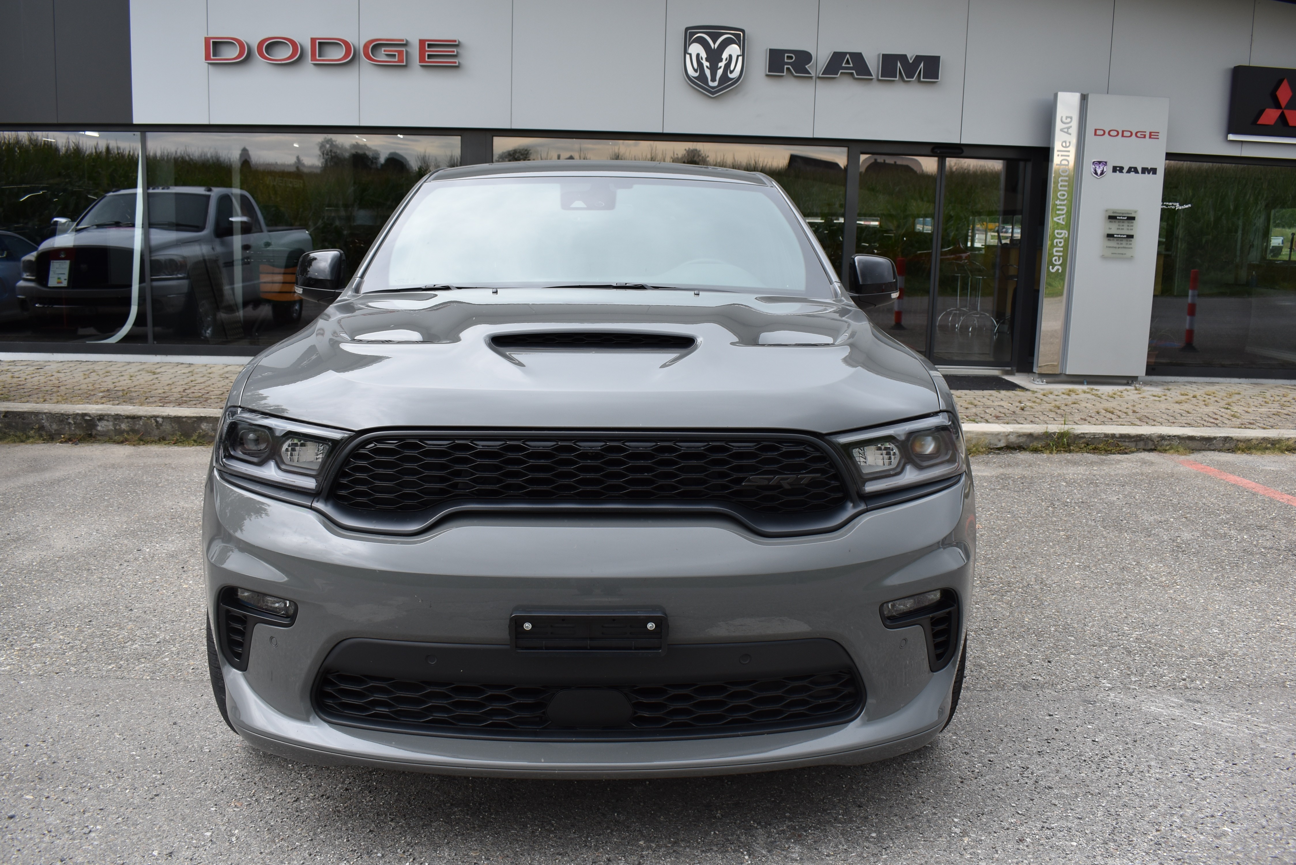 DODGE Durango SRT 392