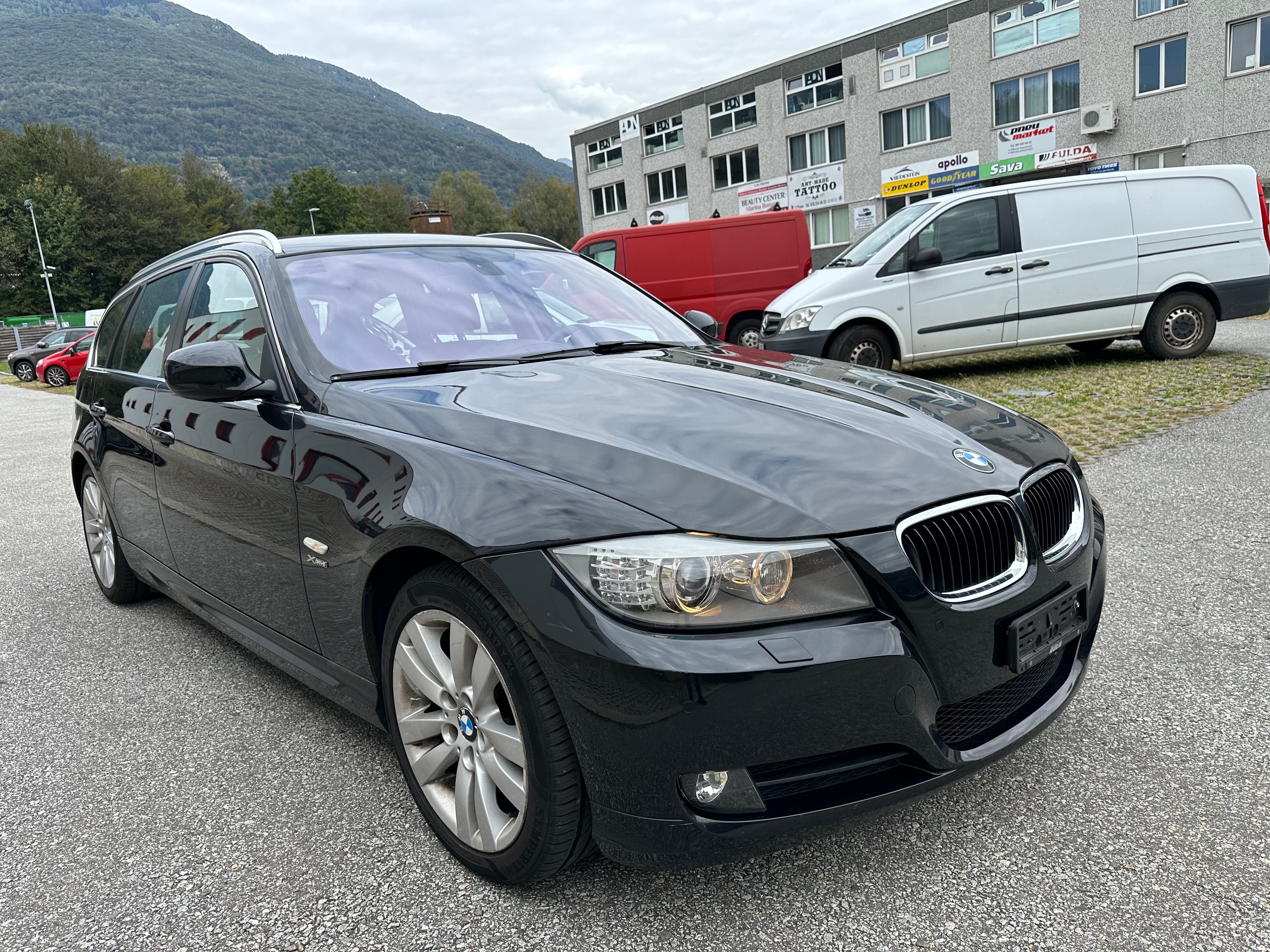 BMW 320d xDrive Touring Steptronic