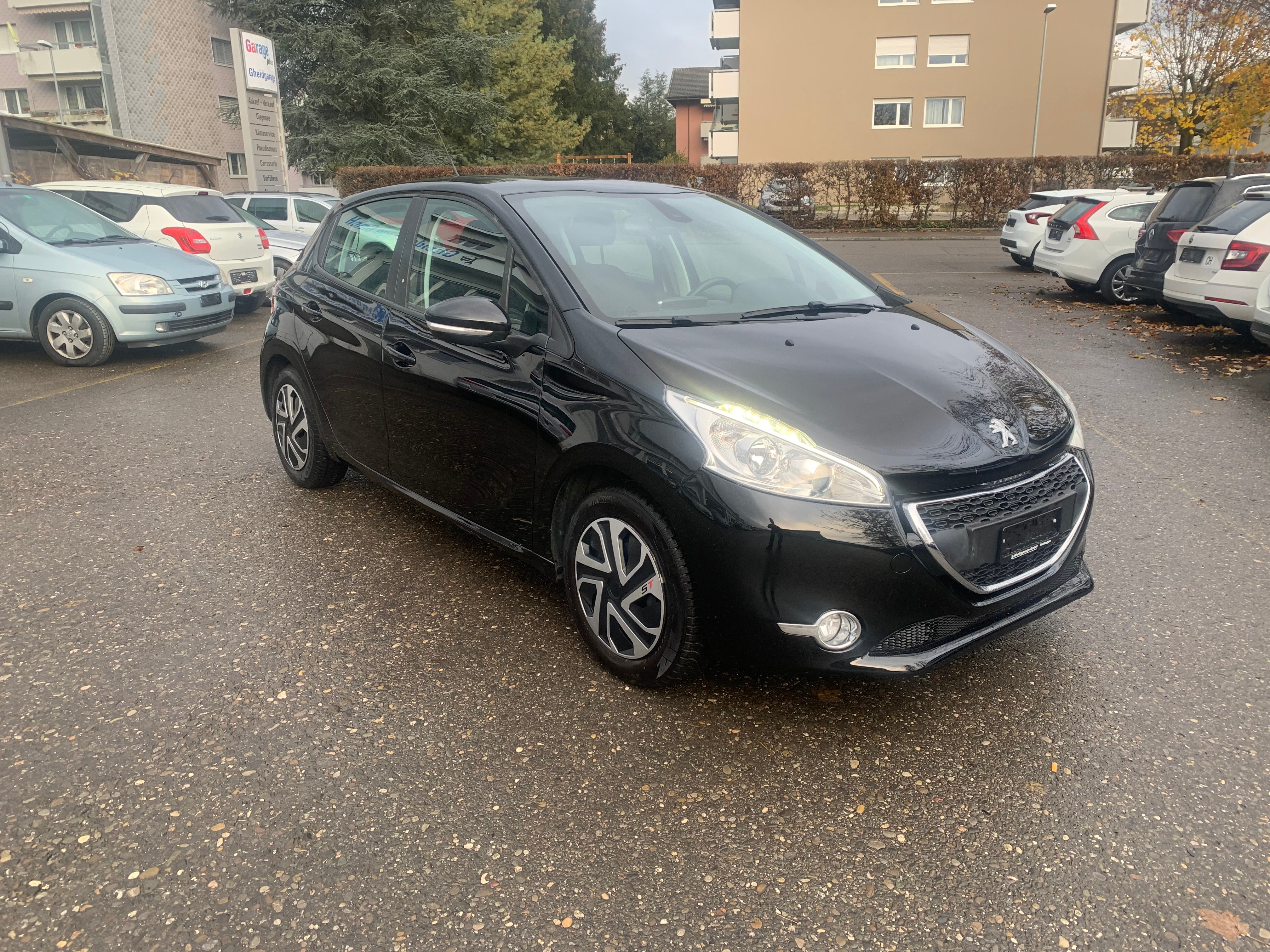 PEUGEOT 208 1.2 VTI Active