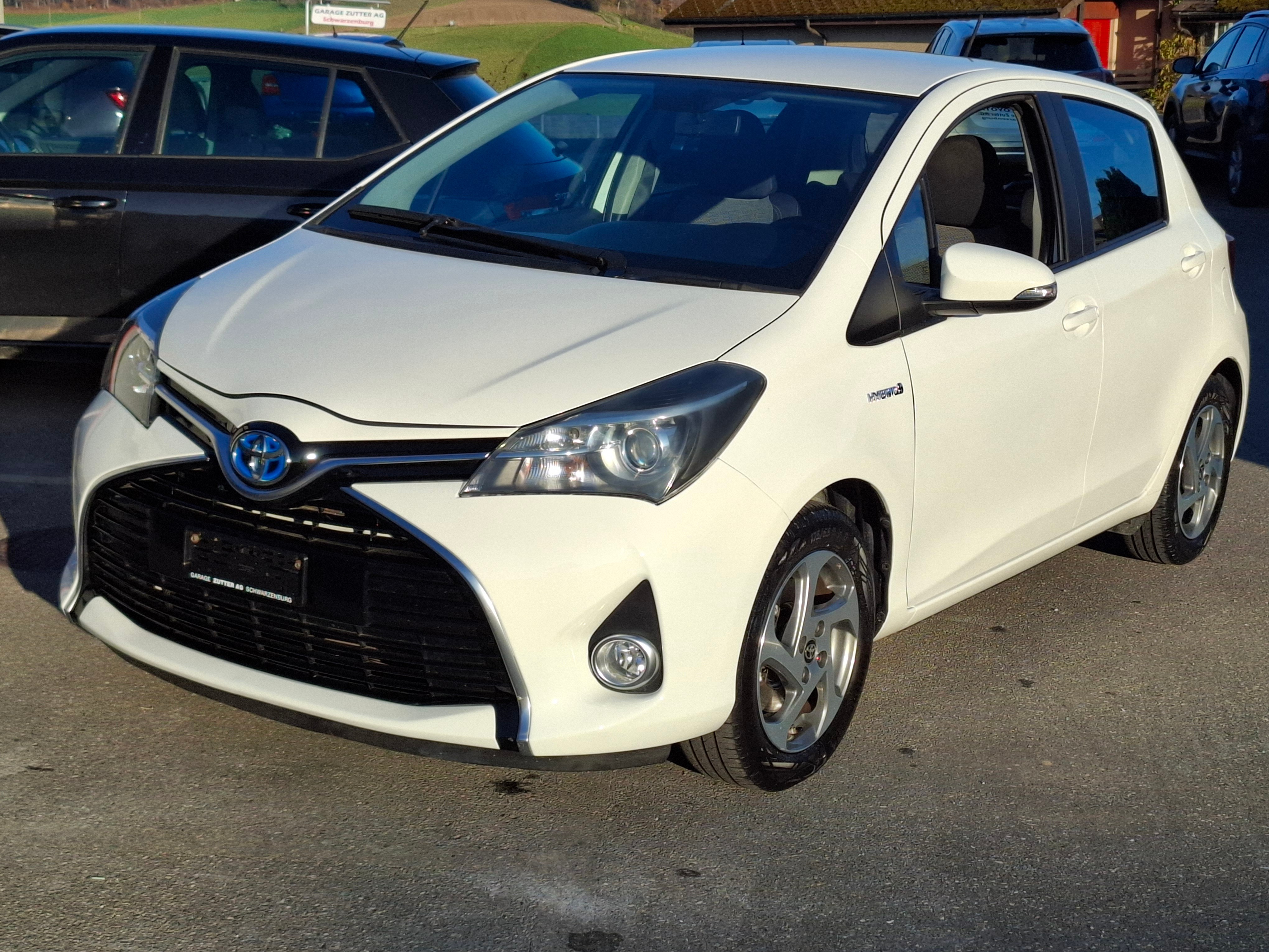 TOYOTA Yaris 1.5 VVT-i Hybrid Luna e-CVT