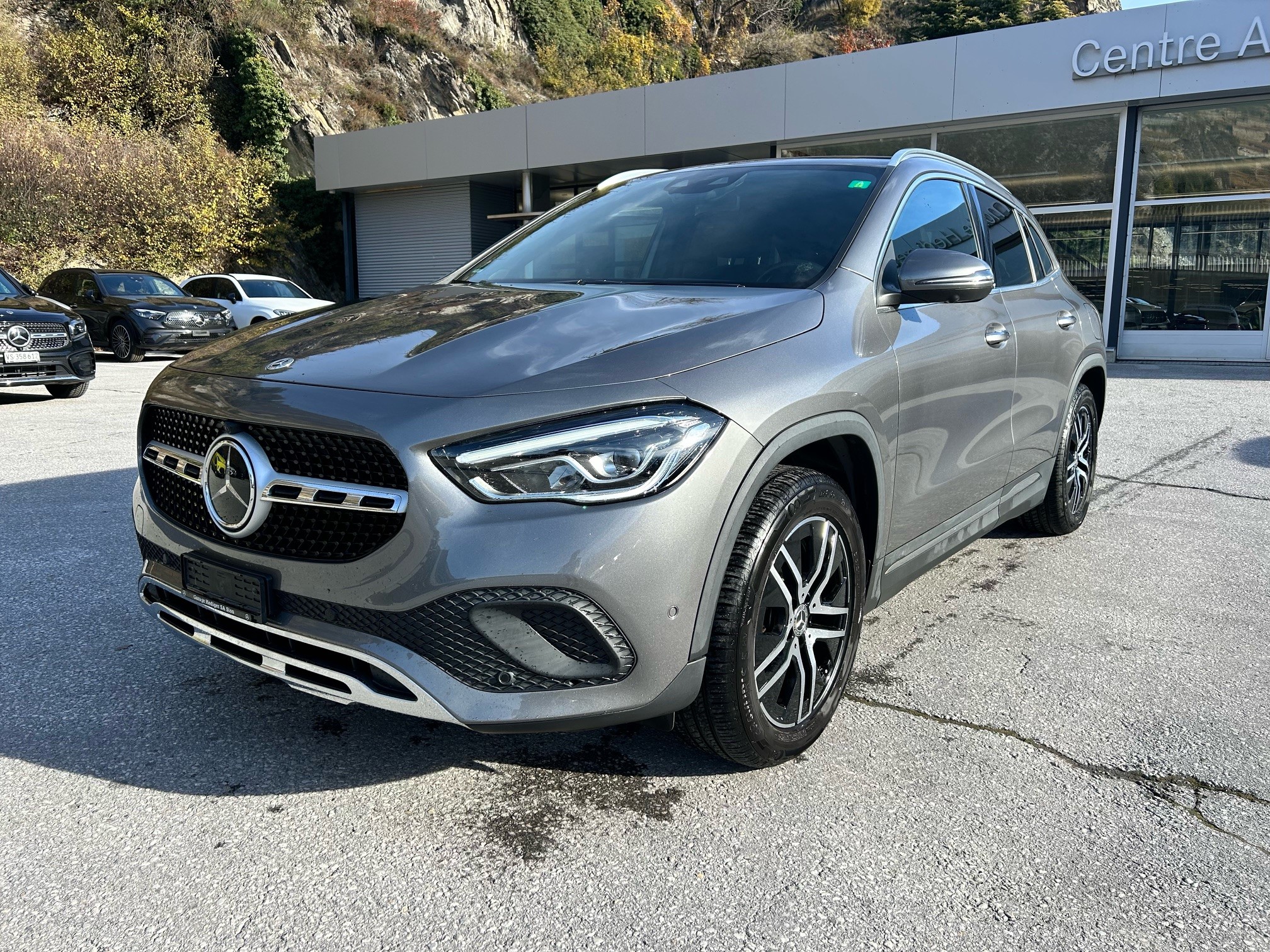 MERCEDES-BENZ GLA 250 Progressive4Matic