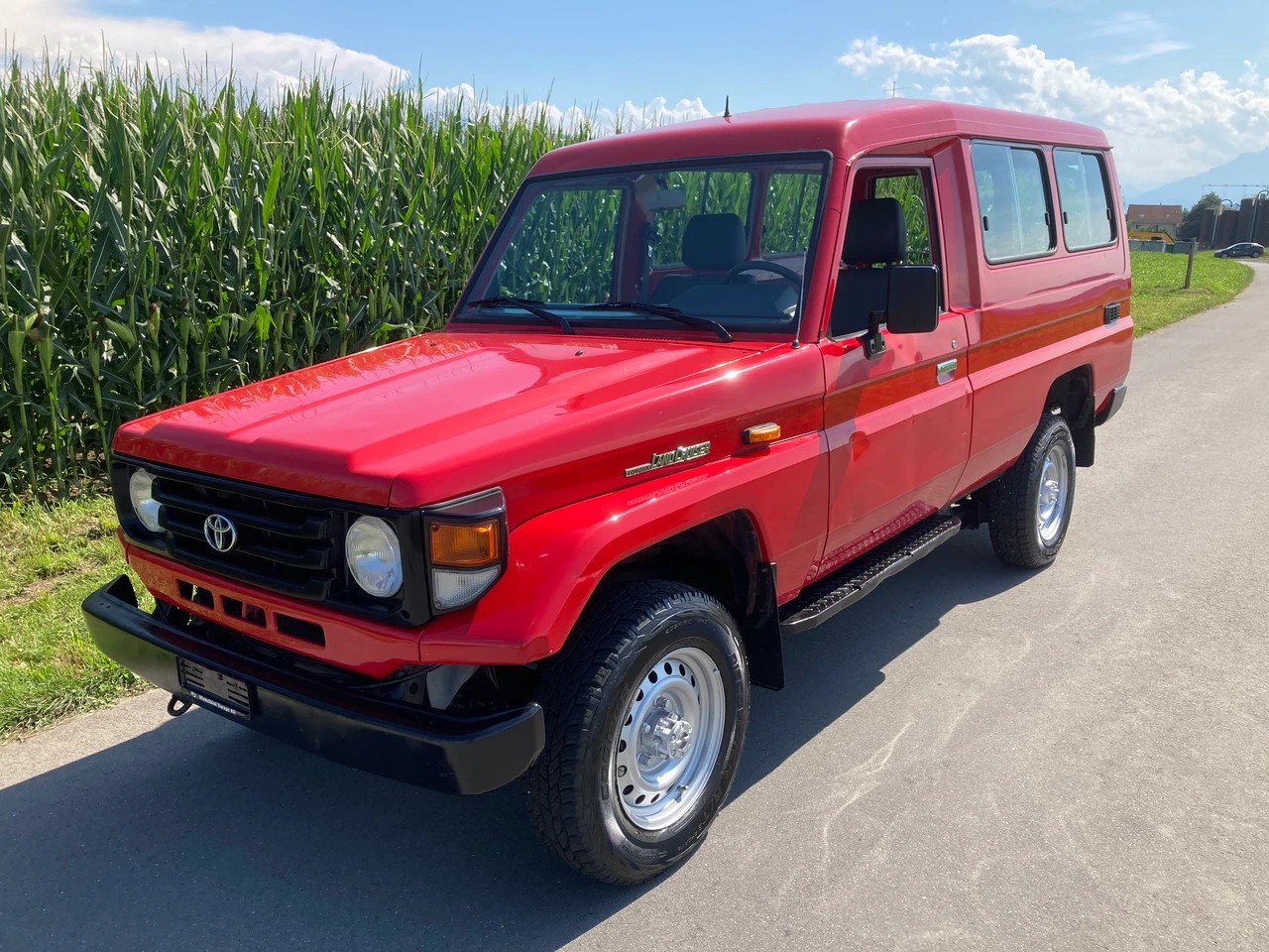 TOYOTA Land Cruiser 400 Hdt Long 4.2D