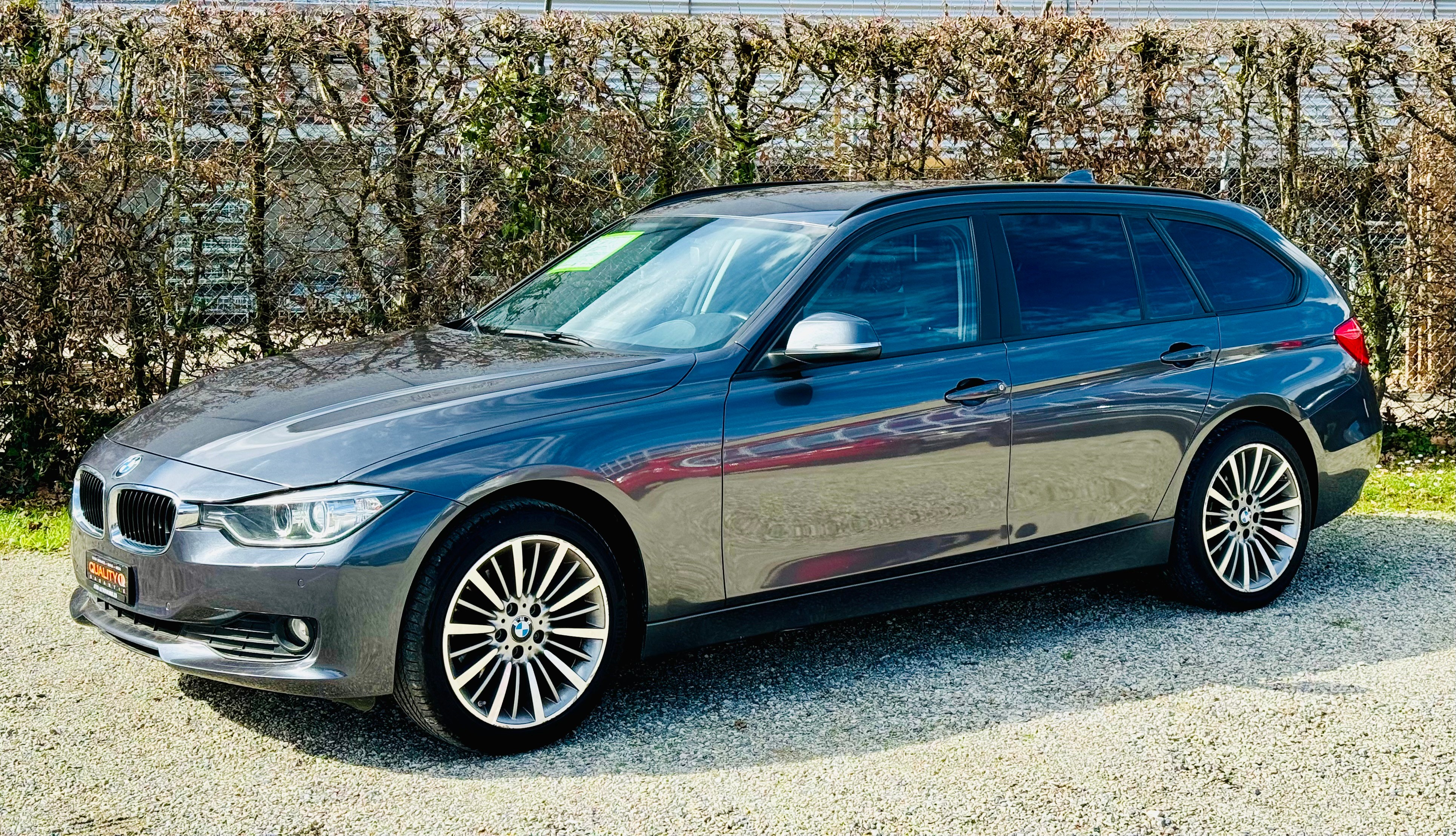 BMW 320d xDrive Touring Modern Line Steptronic