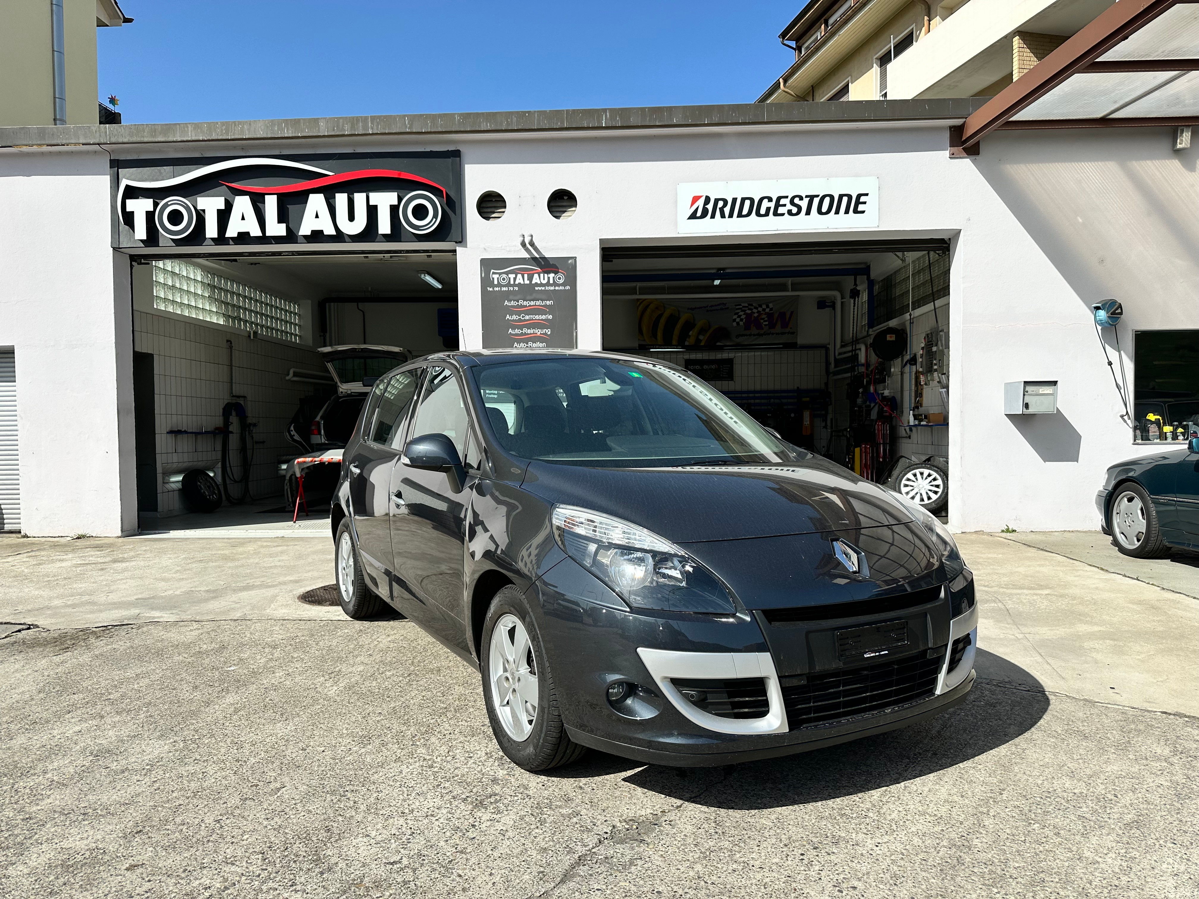 RENAULT Scénic 1.4 16V Turbo Privilège