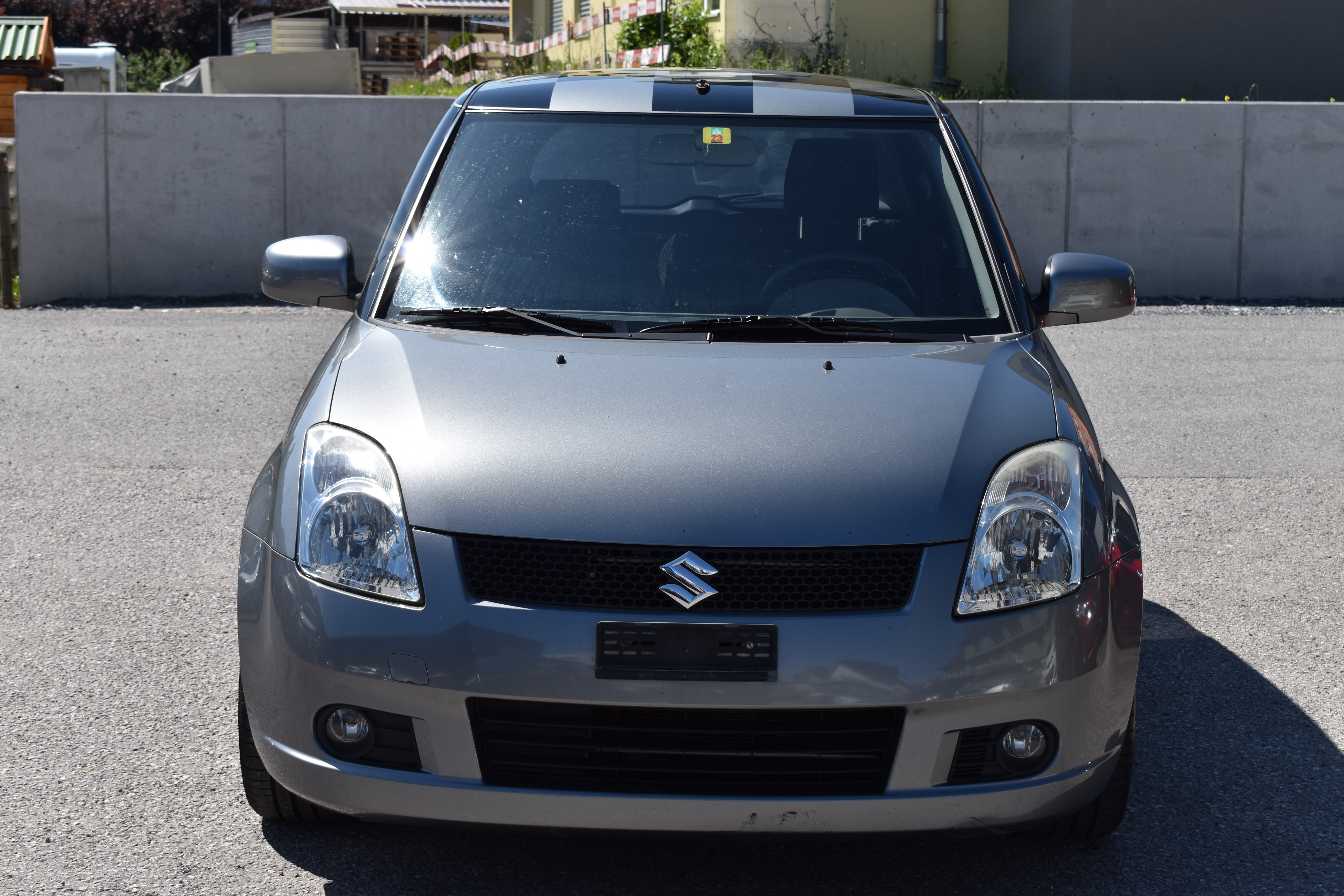 SUZUKI Swift 1.3i 16V GL Top