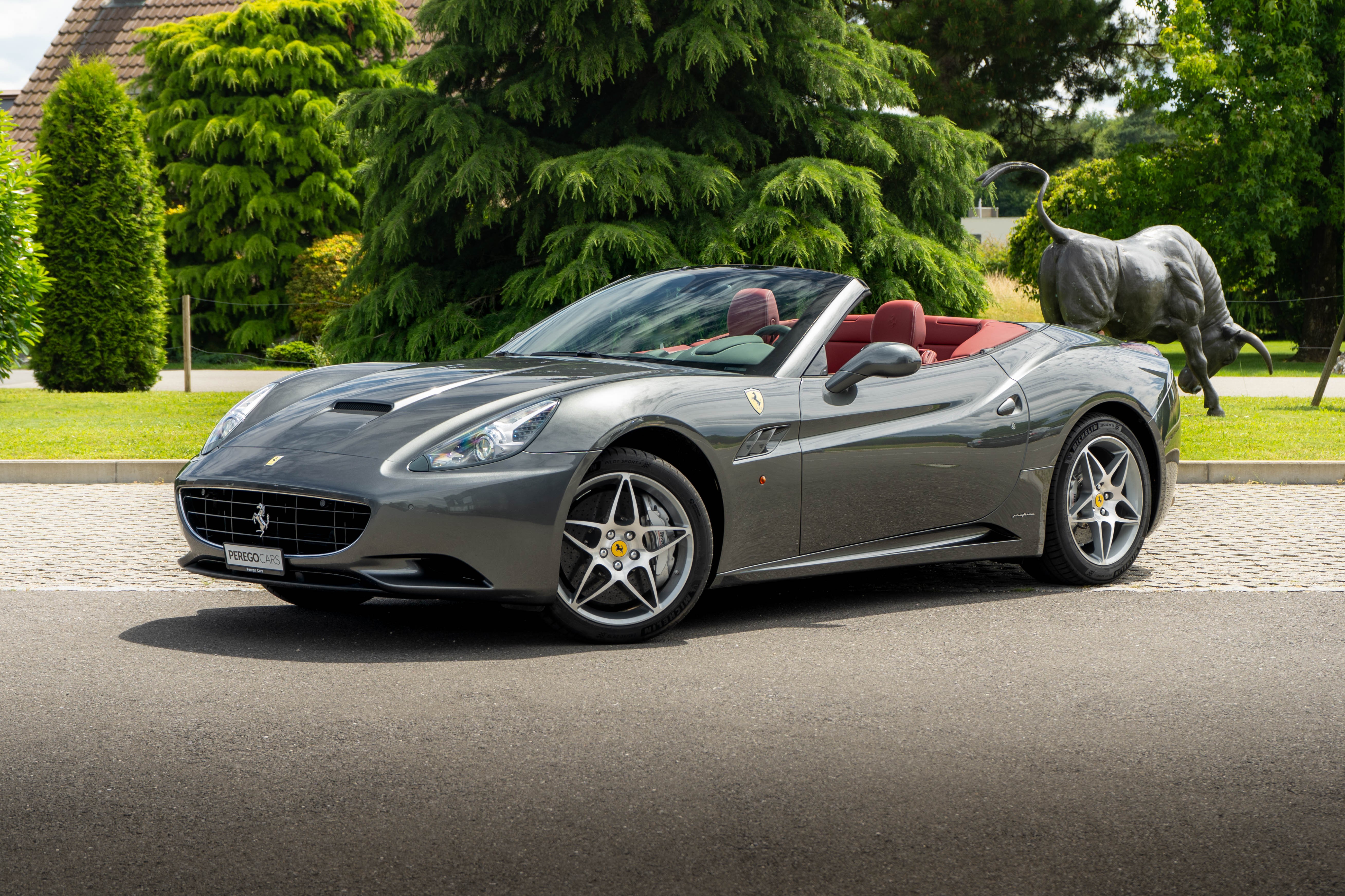 FERRARI California 4.3 V8