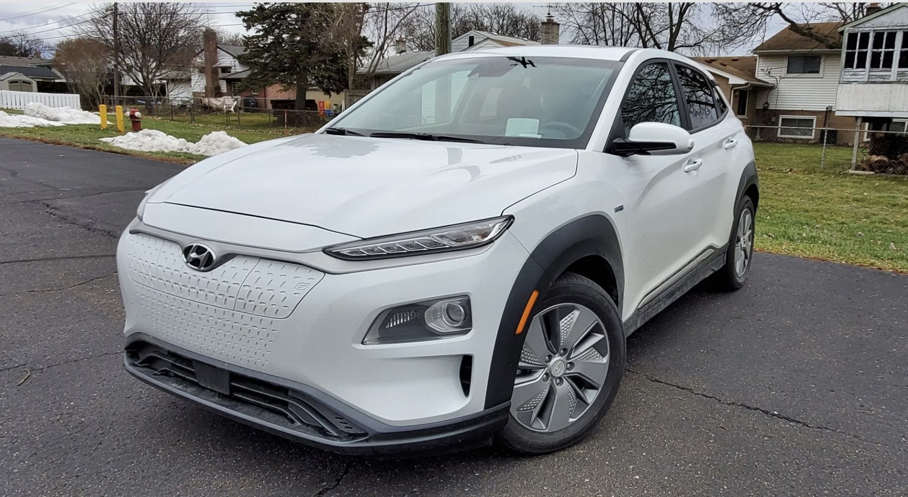 HYUNDAI Kona EV Bluelink Edition