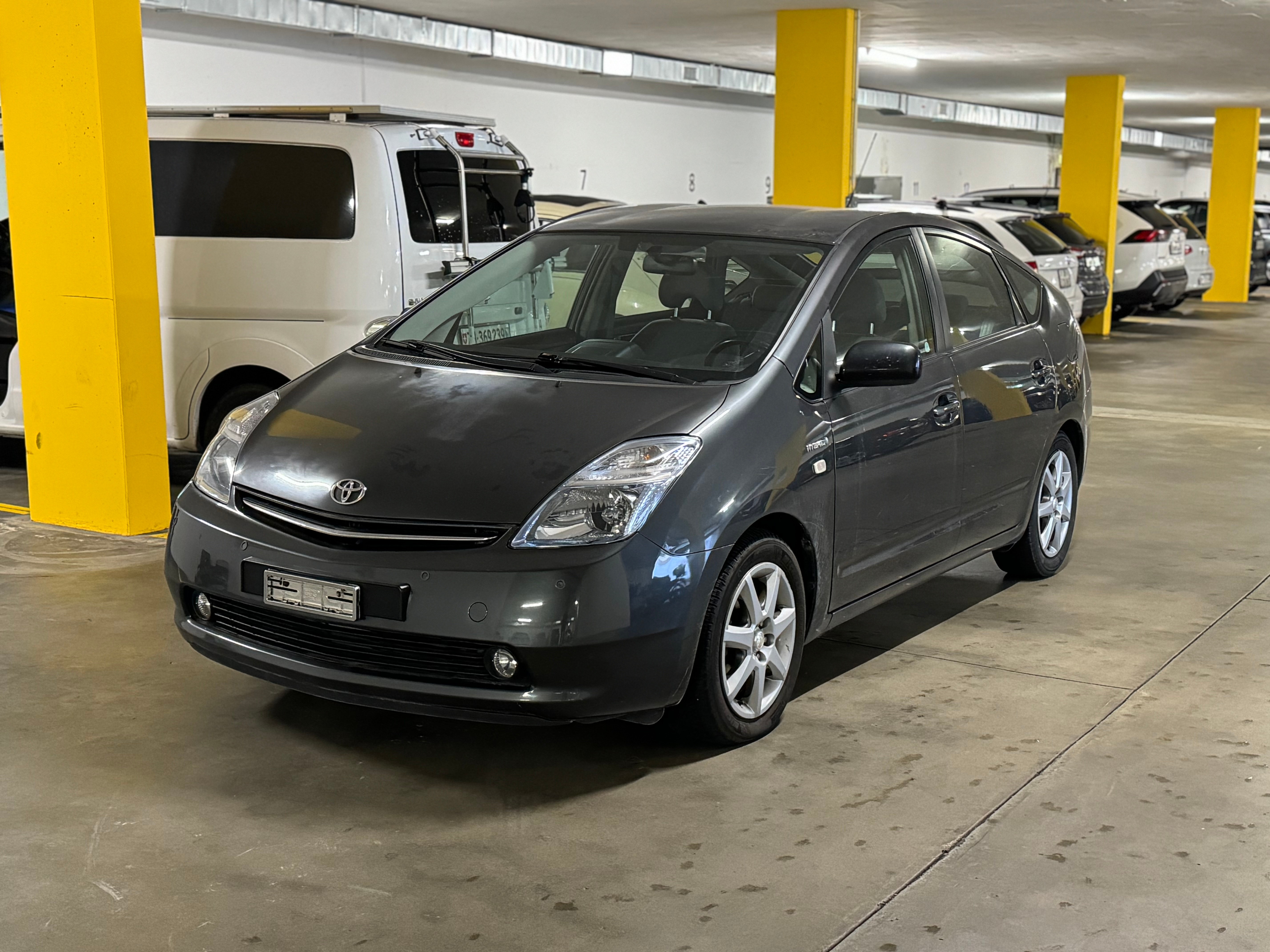 TOYOTA Prius 1.5 16V Hybrid