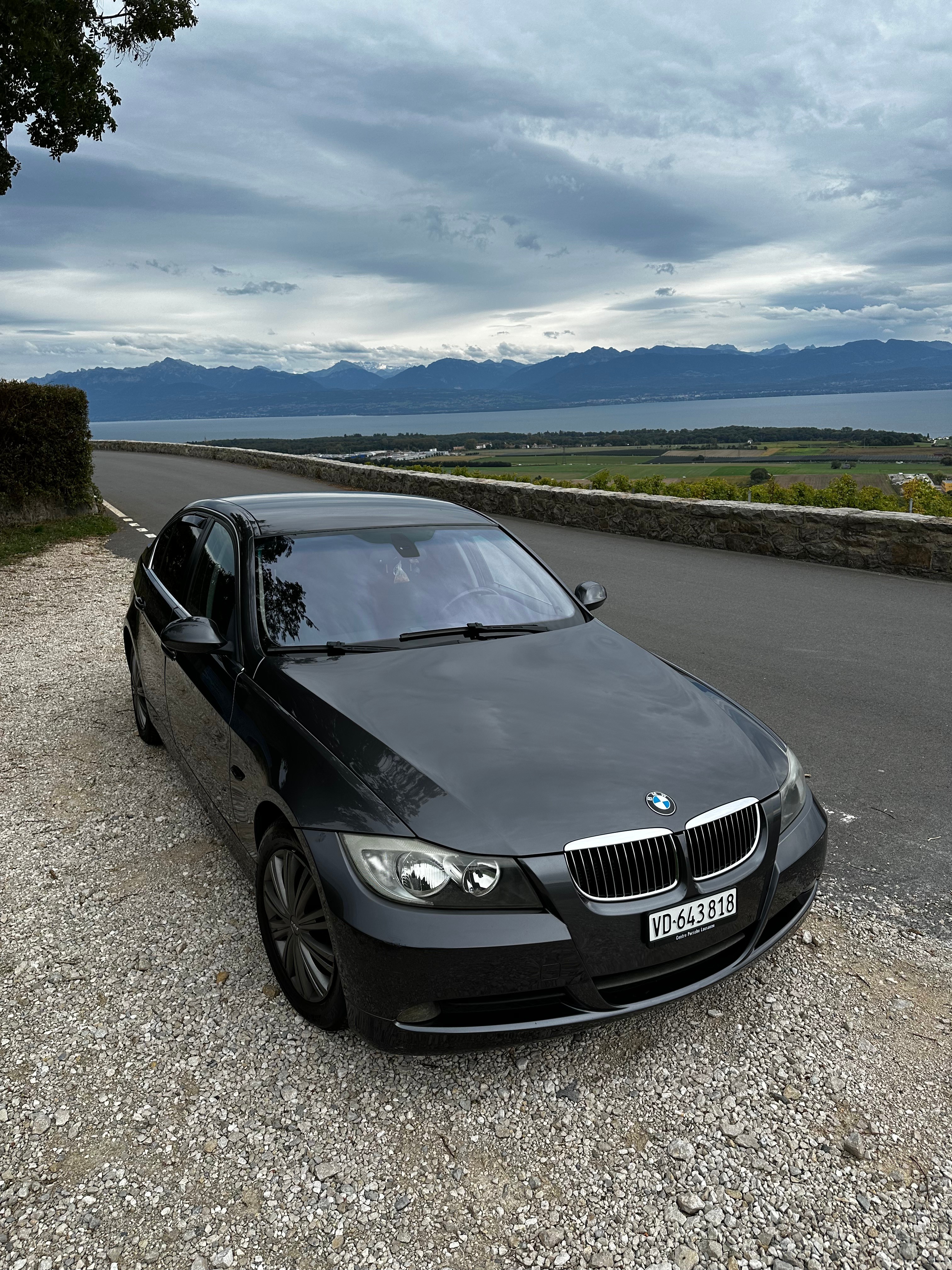 BMW 325i