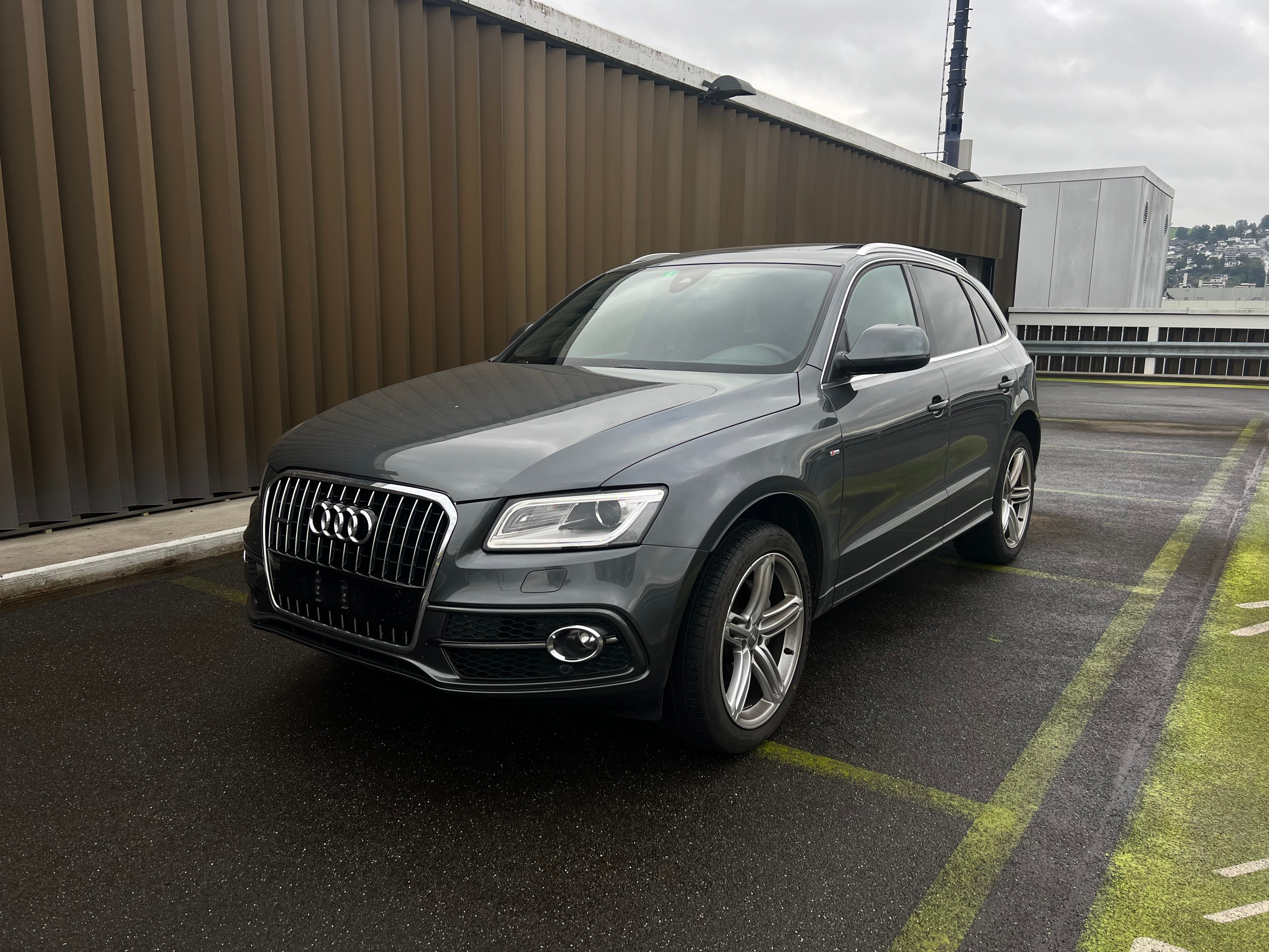 AUDI Q5 2.0 TDI quattro S-tronic