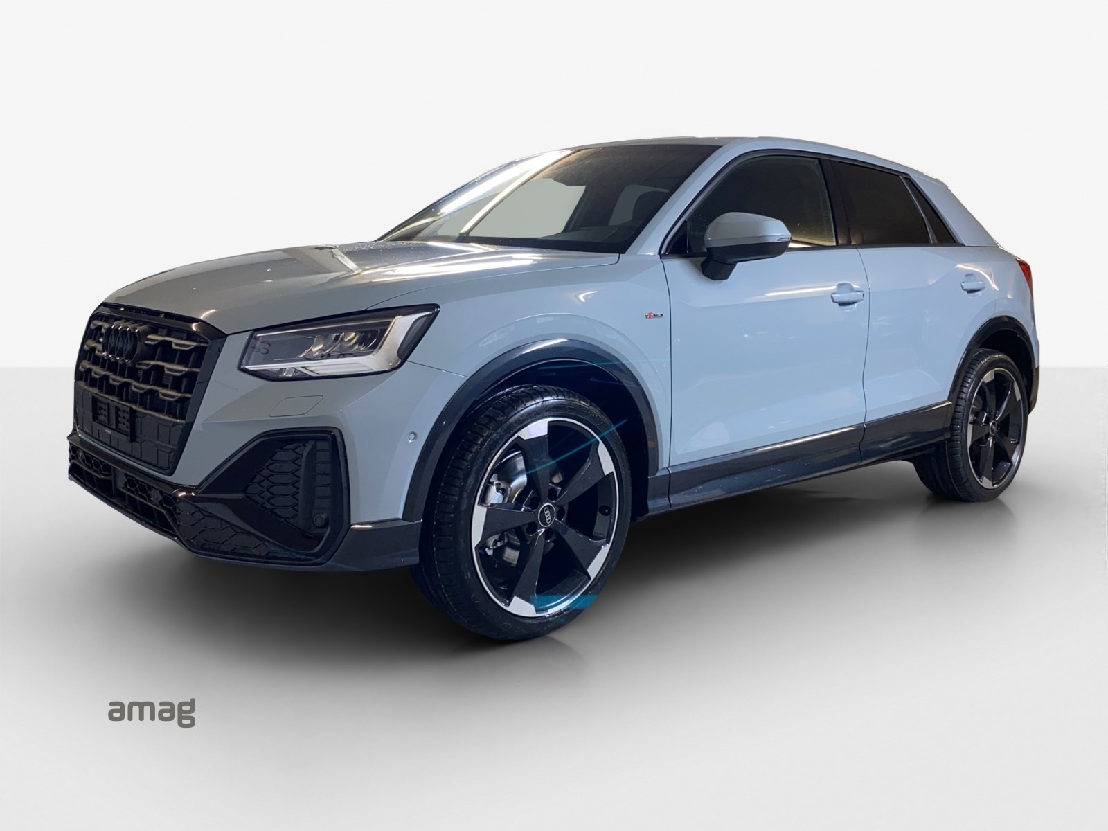 AUDI Q2 40 TFSI S line quattro S-tronic