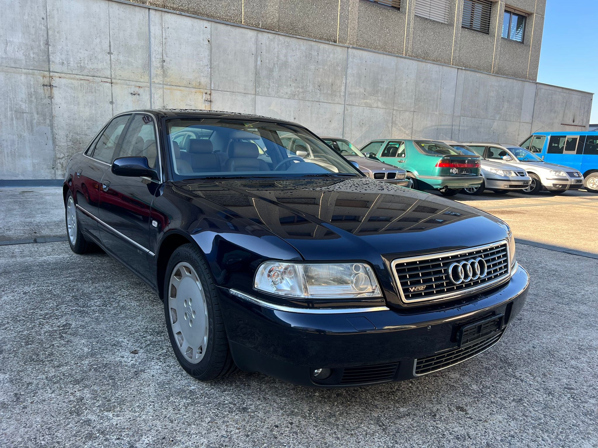 AUDI A8 6.0 quattro tiptronic