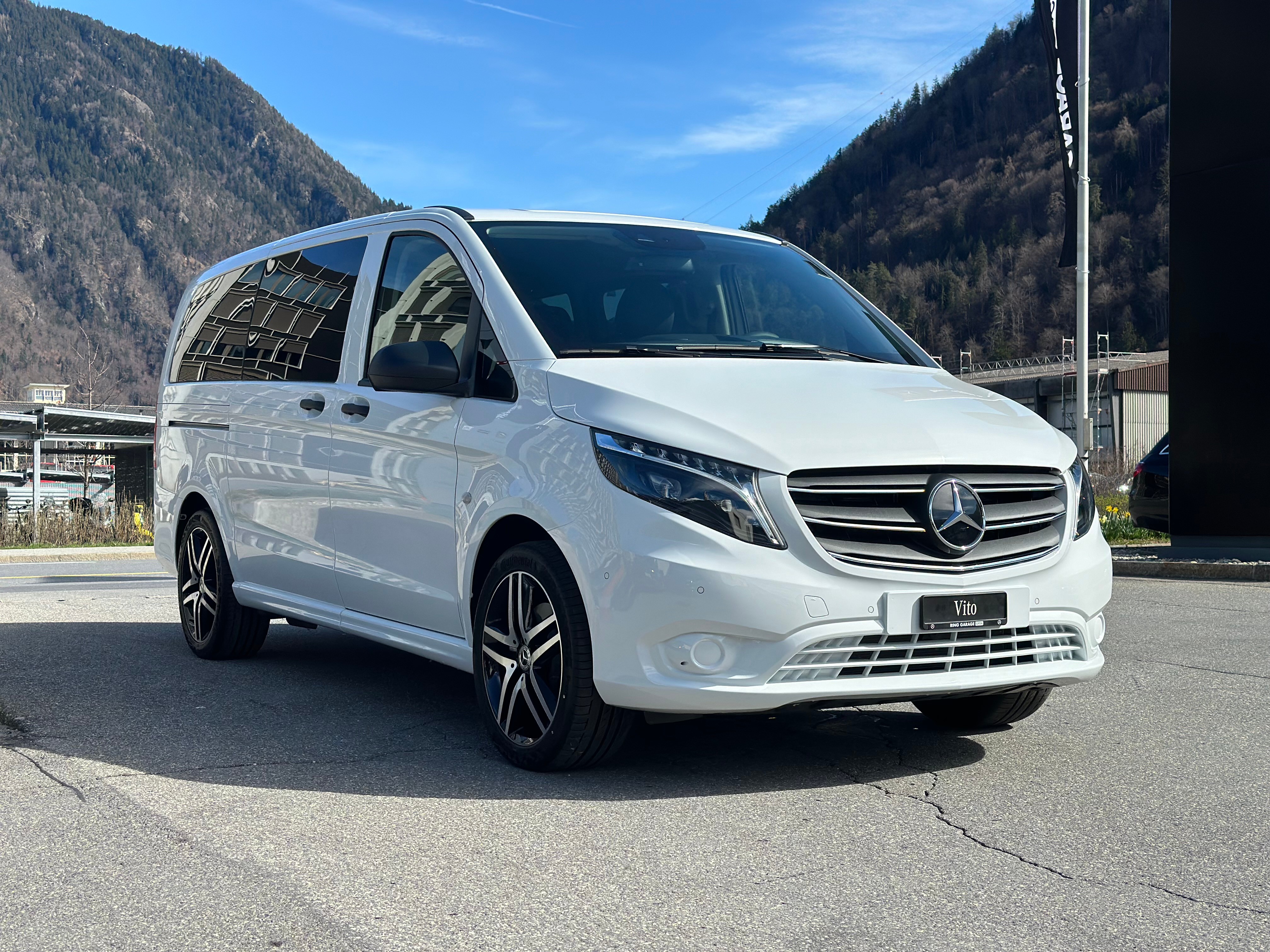 MERCEDES-BENZ Vito 119 CDI KB TOURER SELECT Lang 4x4