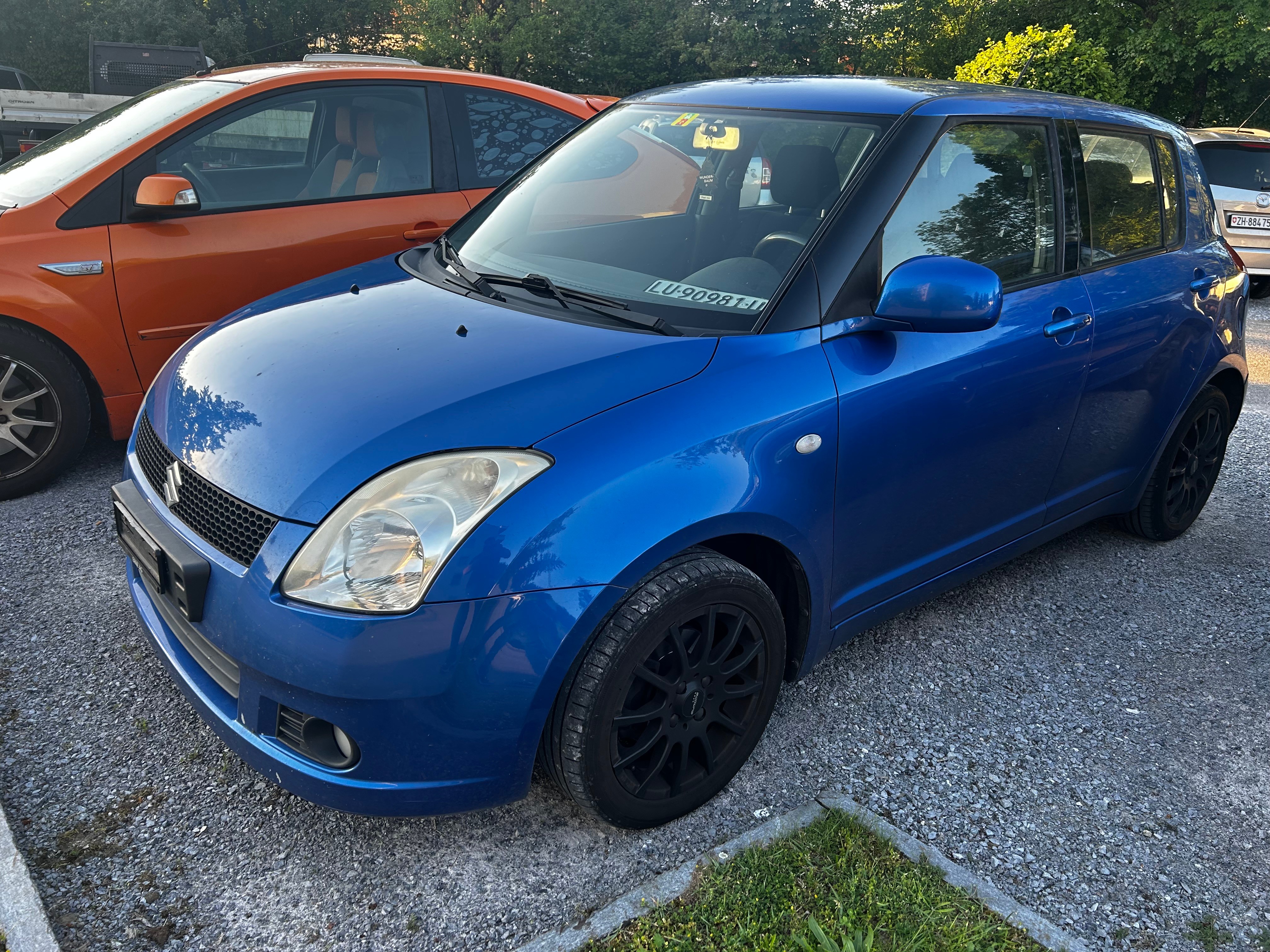 SUZUKI Swift 1.3i 16V GL