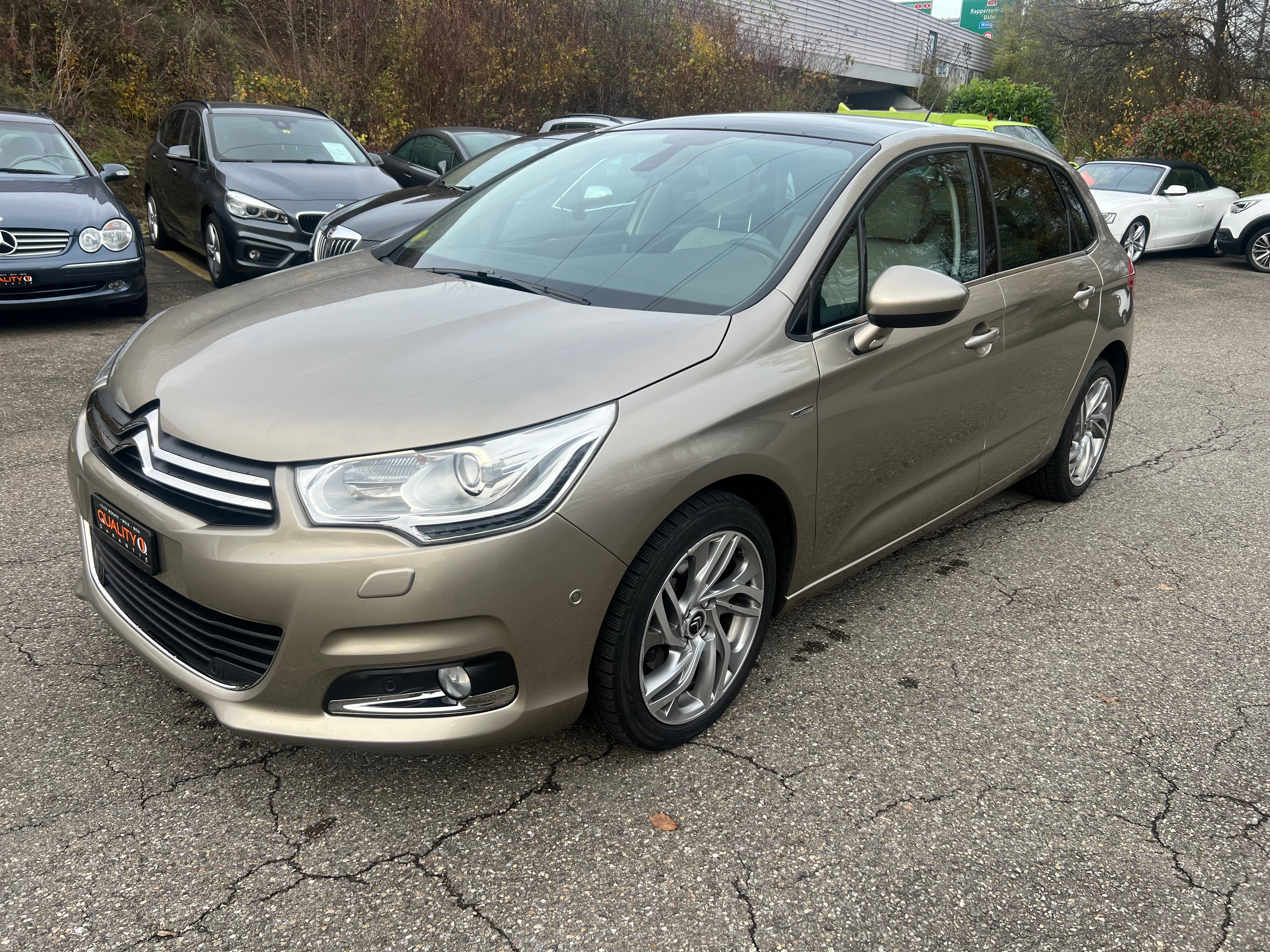 CITROEN C4 Berline 1.6 e-HDi Exclusive EGS6