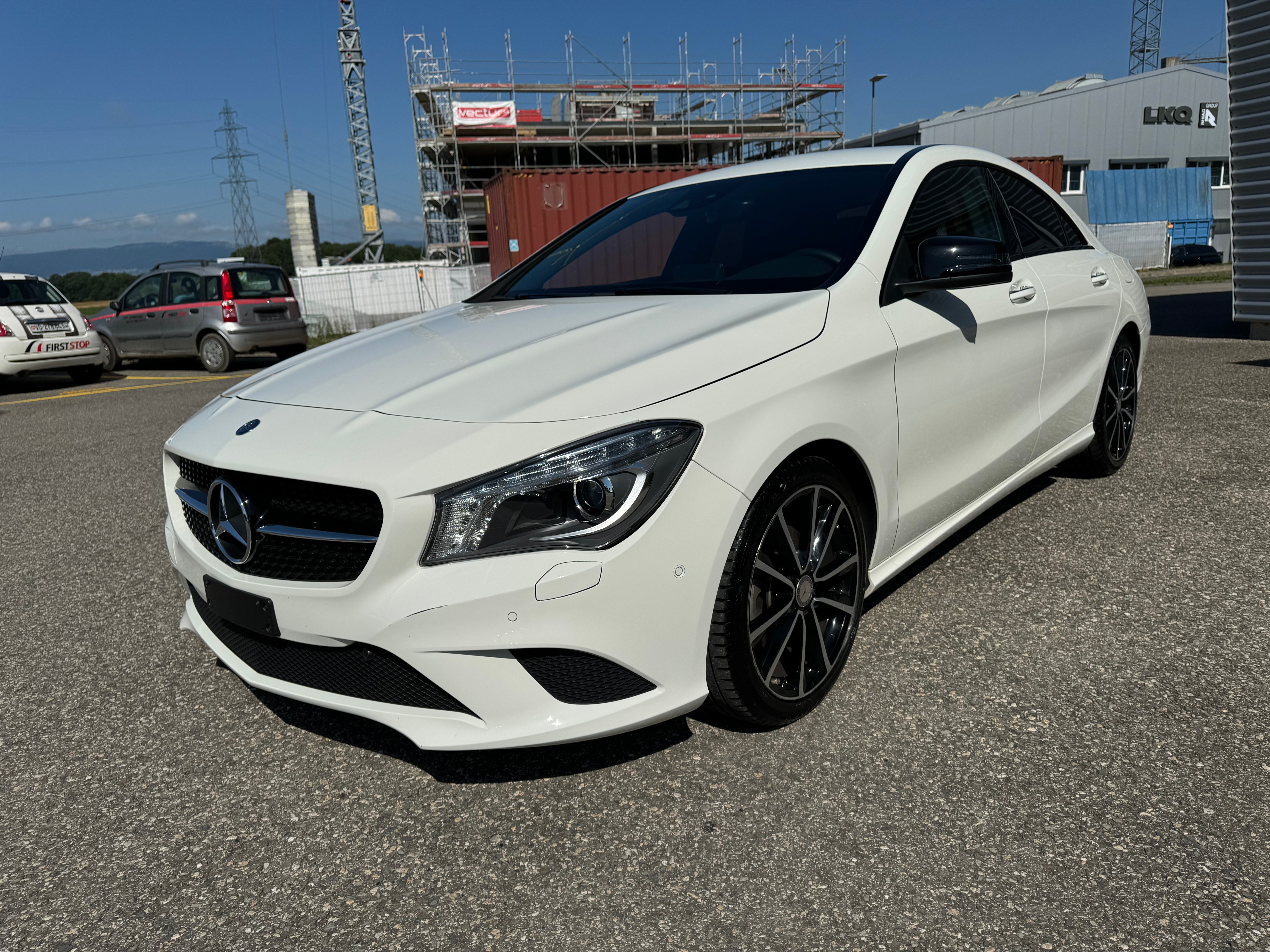 MERCEDES-BENZ CLA 200 Night Star