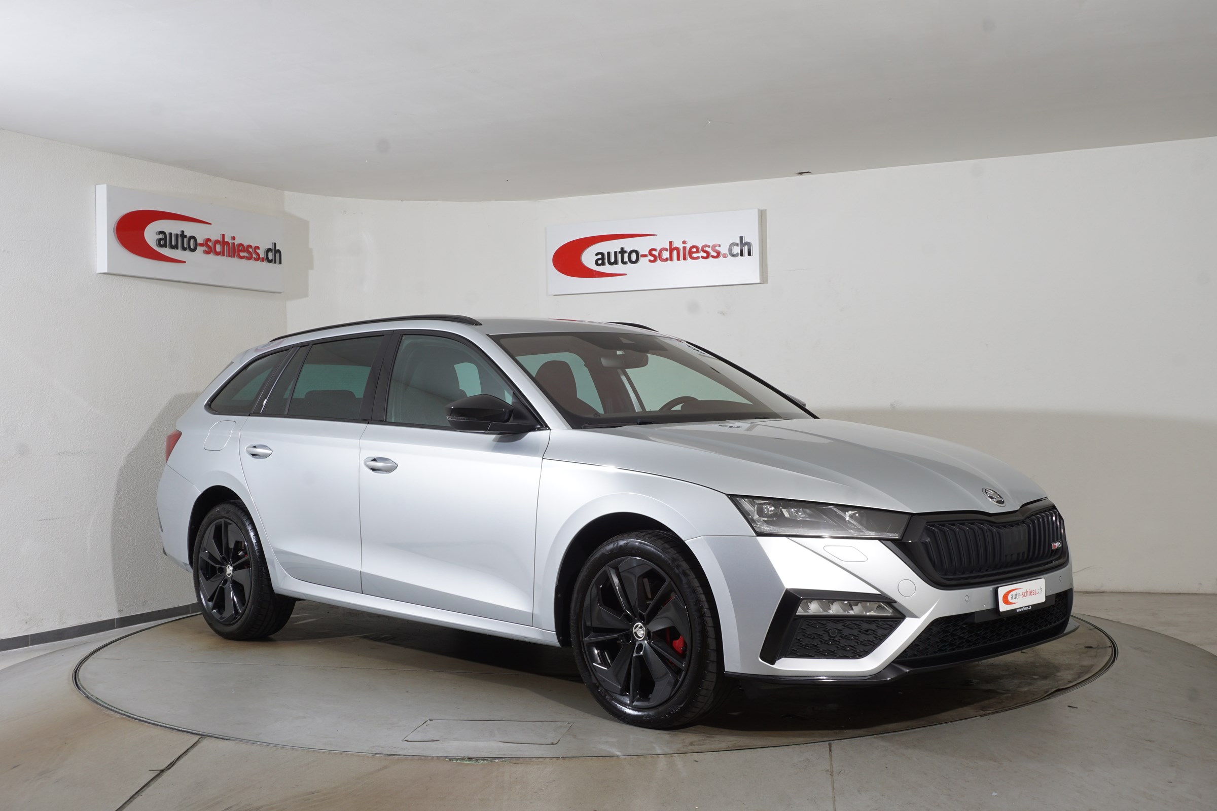 SKODA OCTAVIA Combi 1.4 TSI PHEV DSG RS