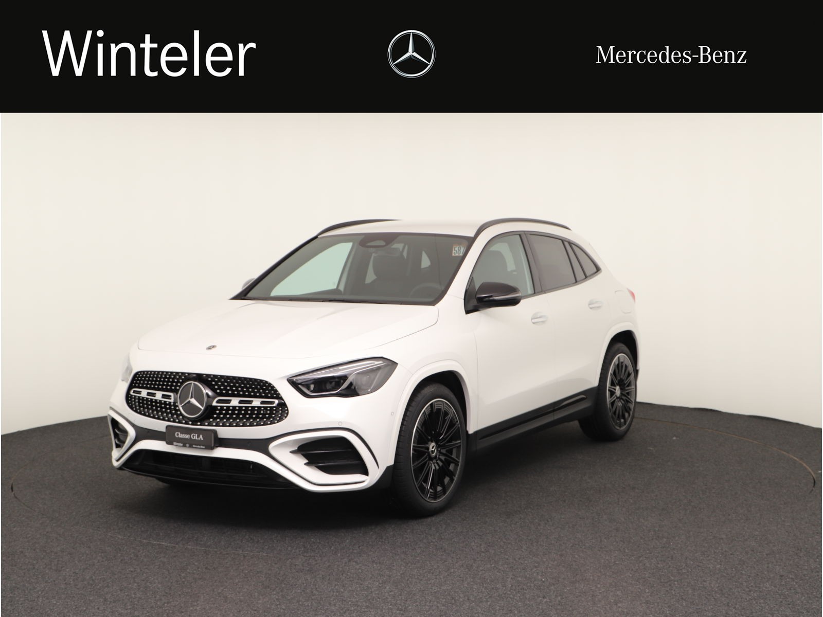 MERCEDES-BENZ GLA 200 7G-DCT