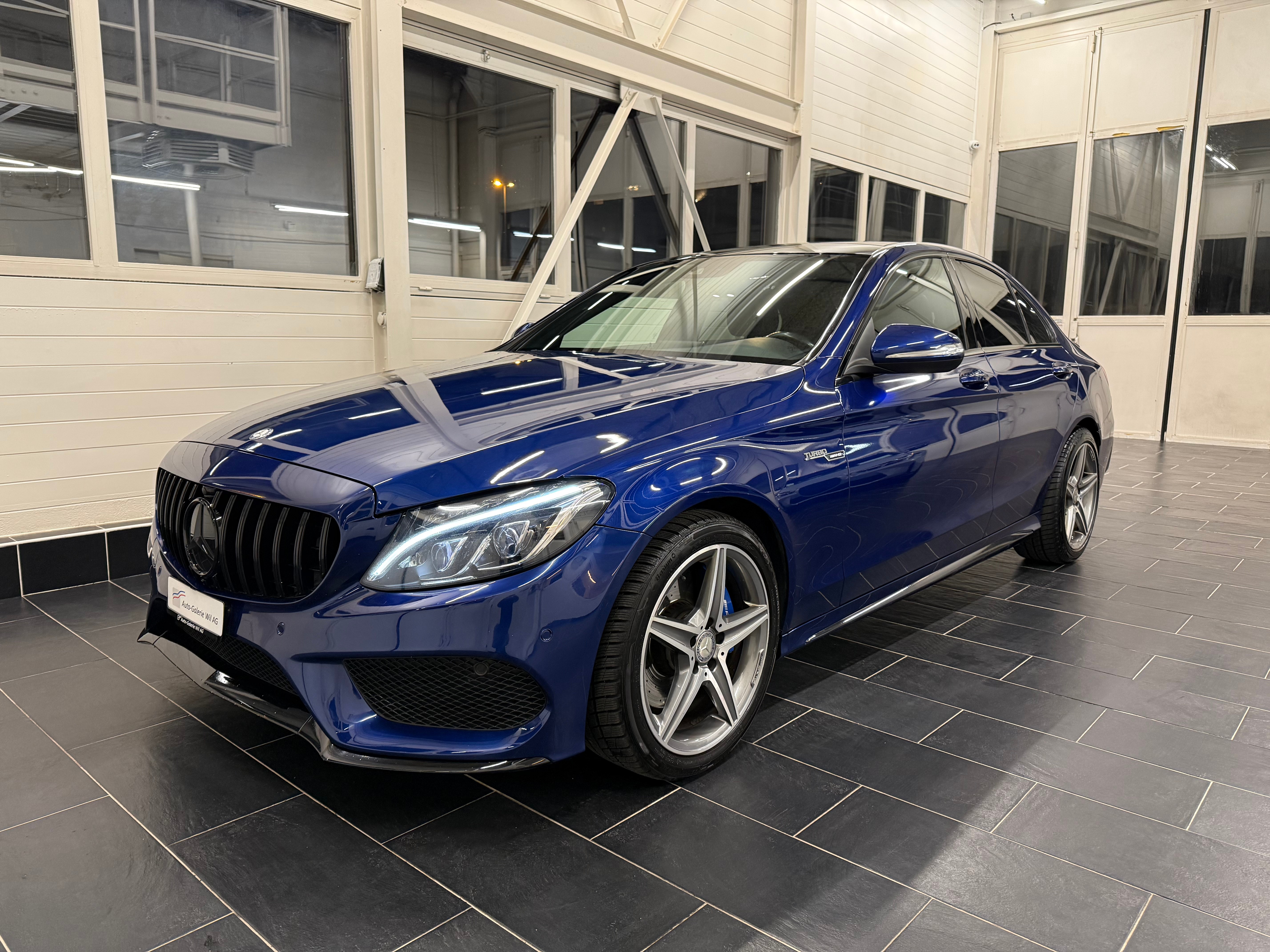 MERCEDES-BENZ C 250 AMG Line 7G-Tronic