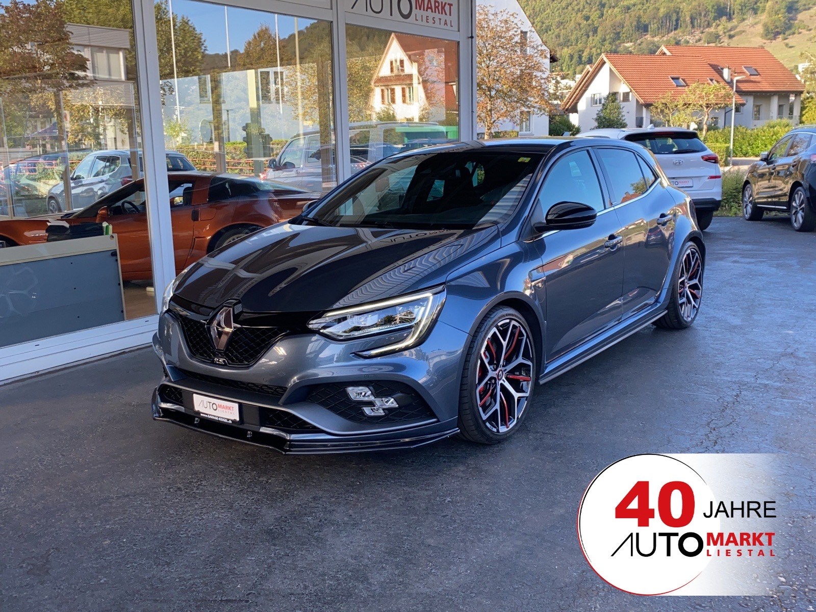 RENAULT Mégane Trophy 300