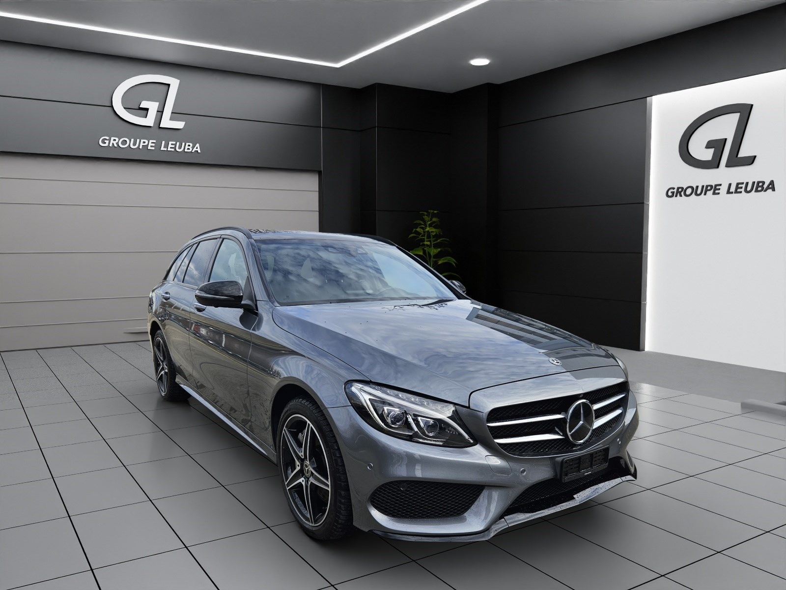 MERCEDES-BENZ C 400 AMG Line 4Matic