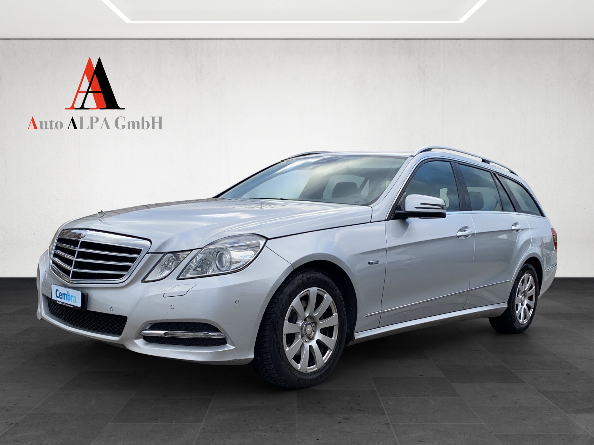 MERCEDES-BENZ E 220 CDI BlueEfficiency Avantgarde Automatic