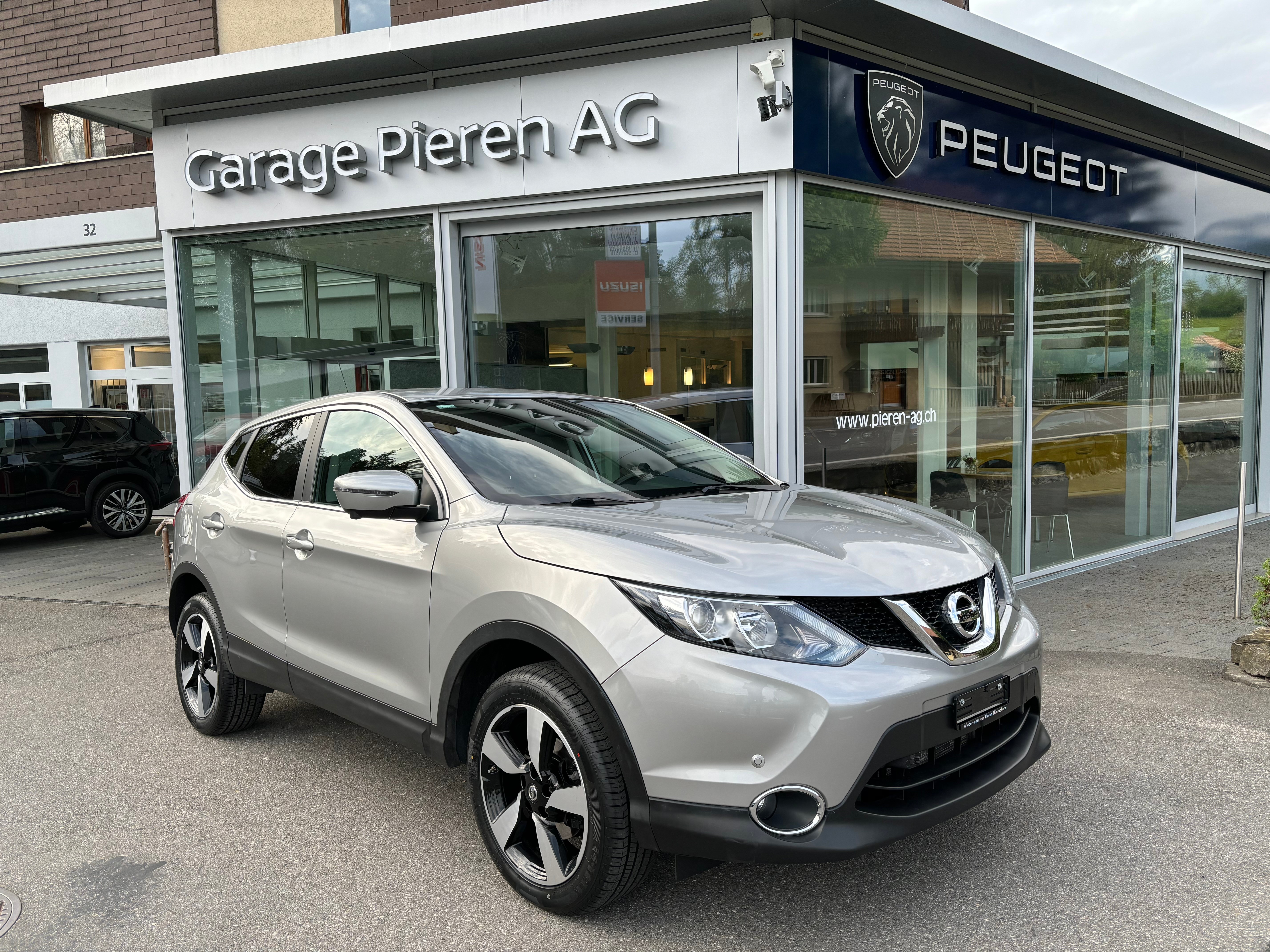 NISSAN Qashqai 1.6 dCi N-Connecta