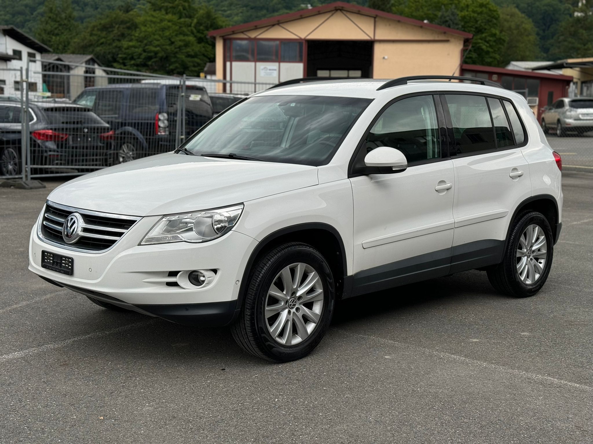 VW Tiguan 2.0 TSI Track&Field Tiptronic